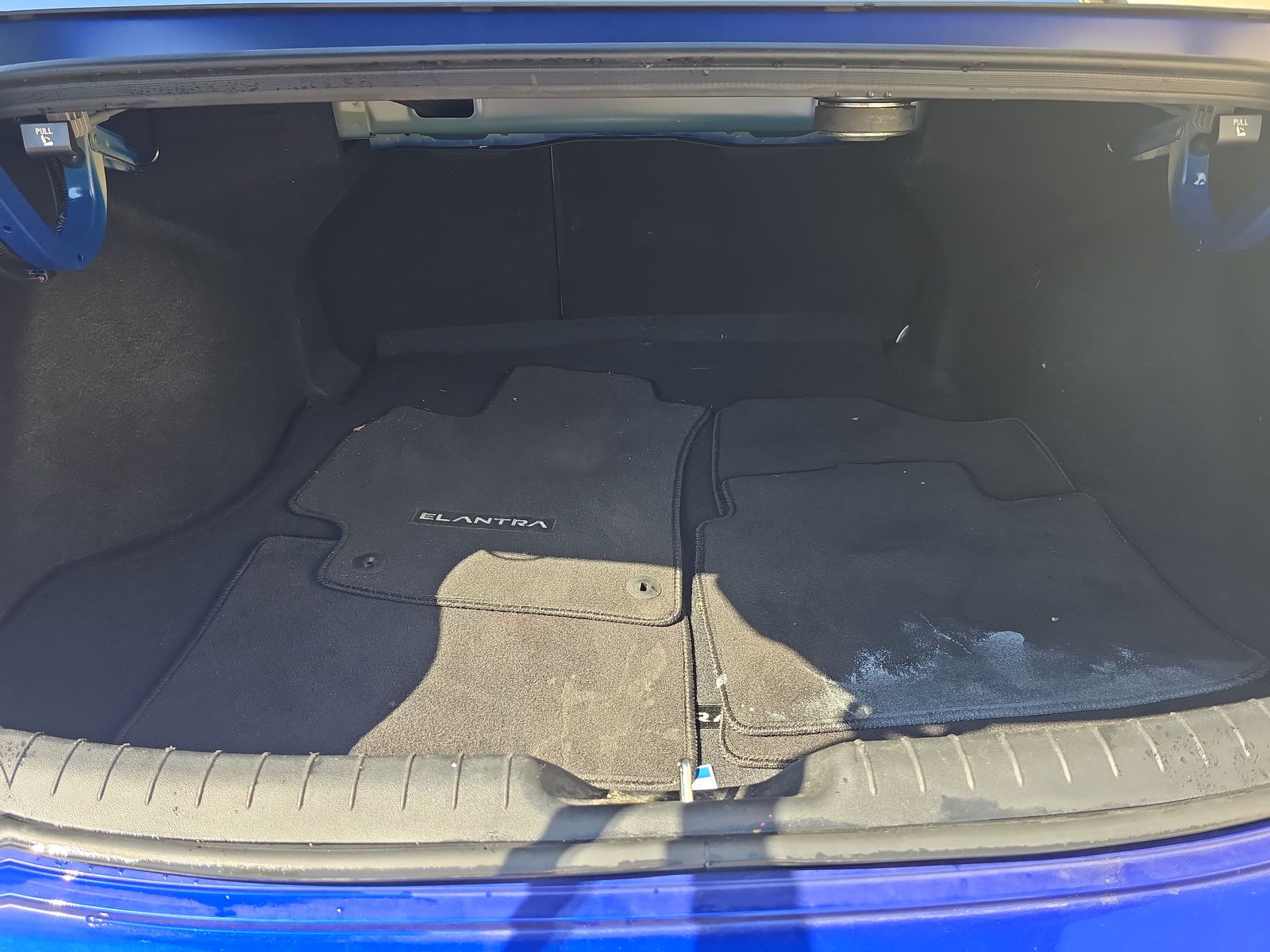 2024 Hyundai Elantra Limited FWD