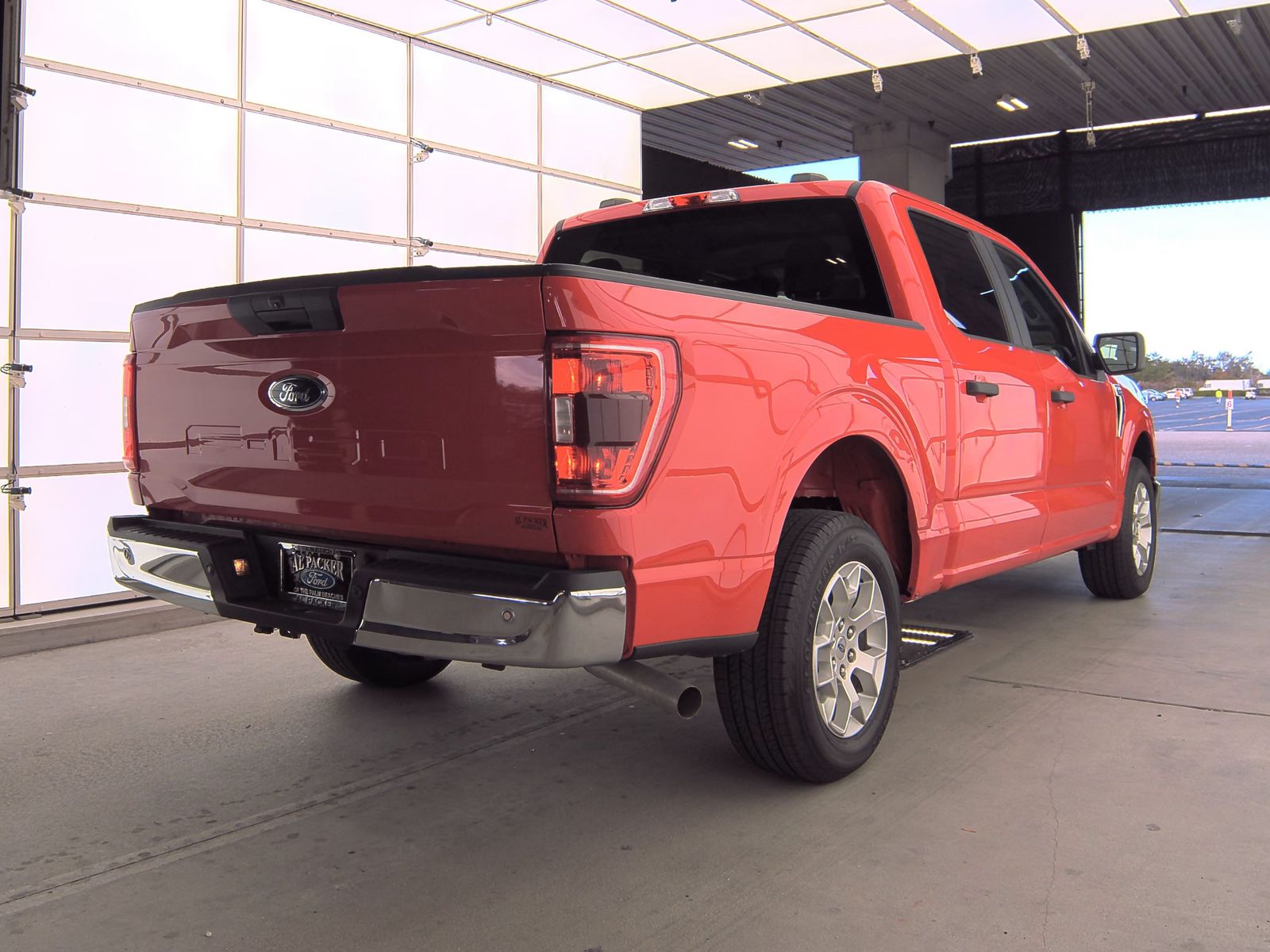 2023 Ford F-150 XLT RWD