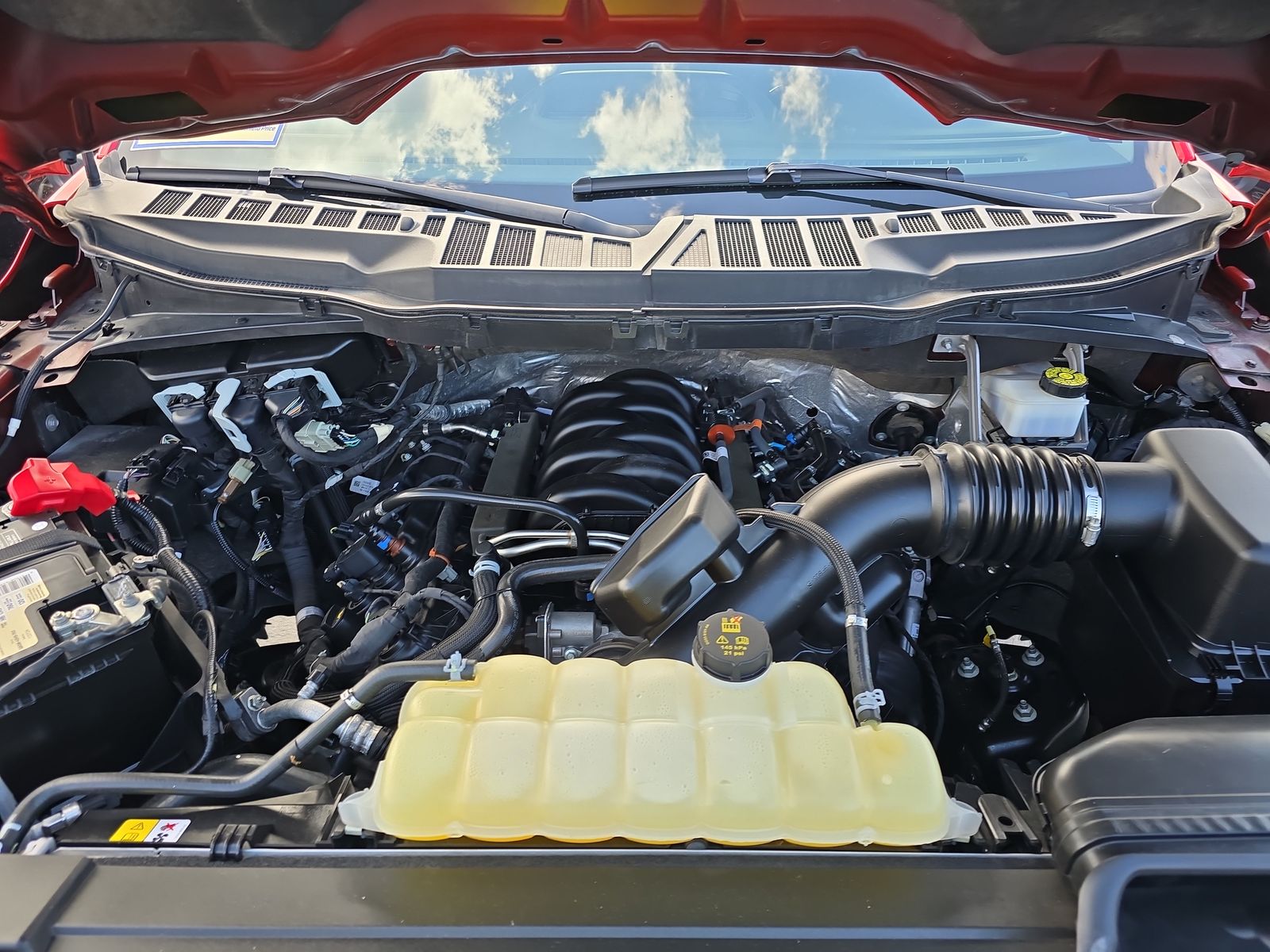 2023 Ford F-150 XLT RWD