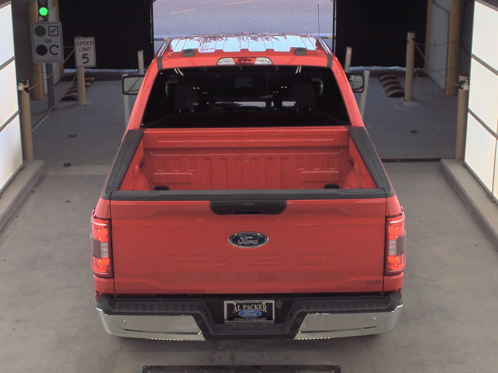 2023 Ford F-150 XLT RWD