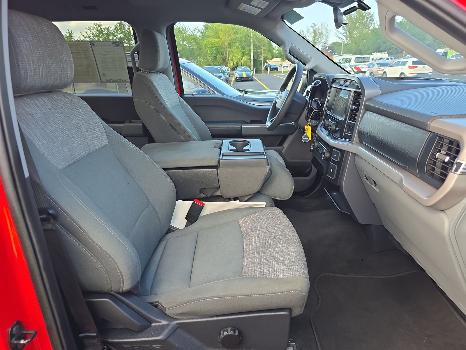 2023 Ford F-150 XLT RWD