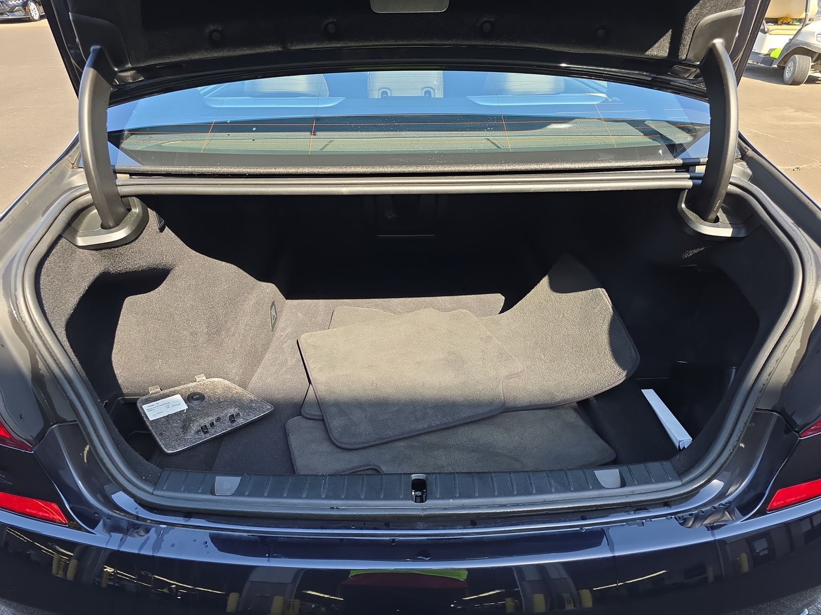 2018 BMW 7 Series 750i RWD