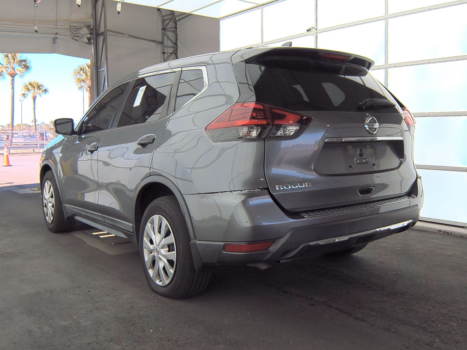 2018 Nissan Rogue S FWD