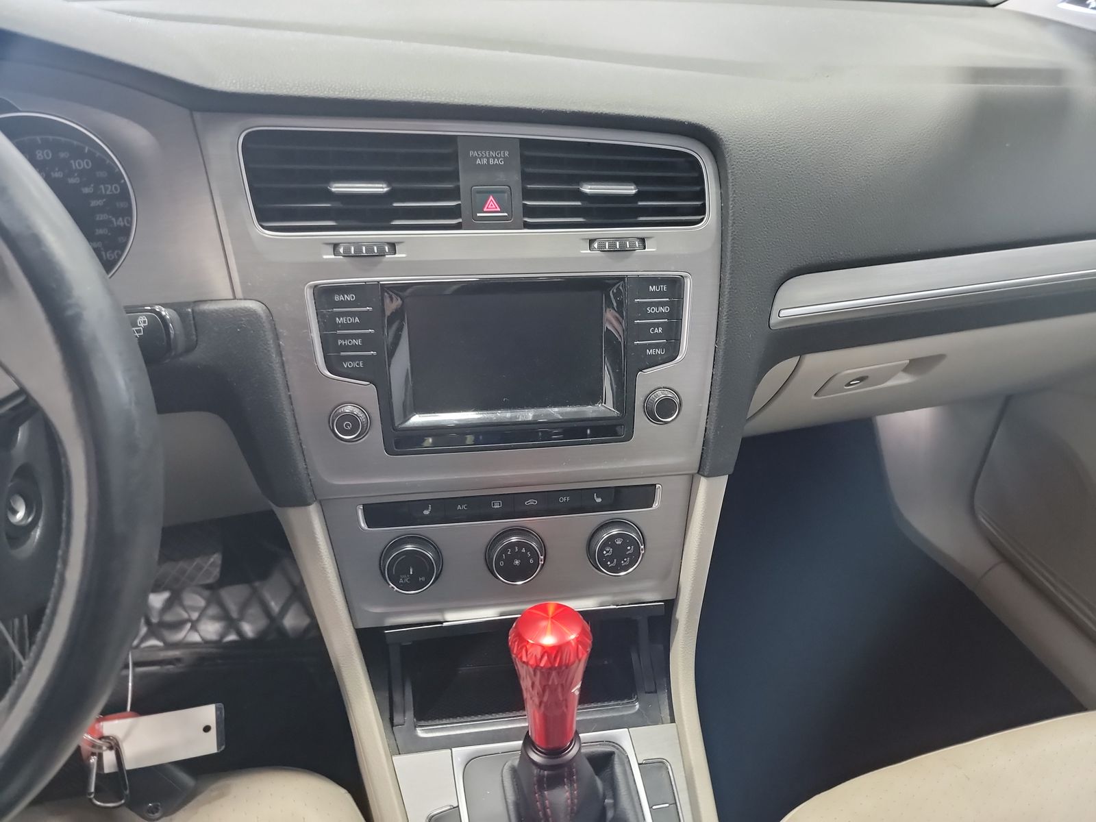 2015 Volkswagen Golf 1.8T SE FWD