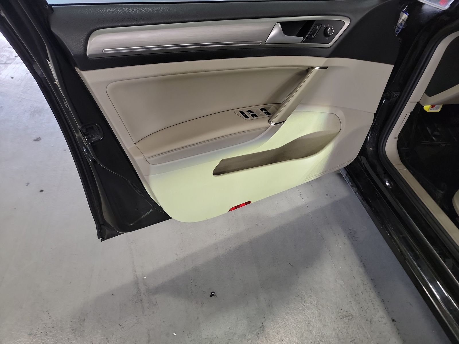 2015 Volkswagen Golf 1.8T SE FWD