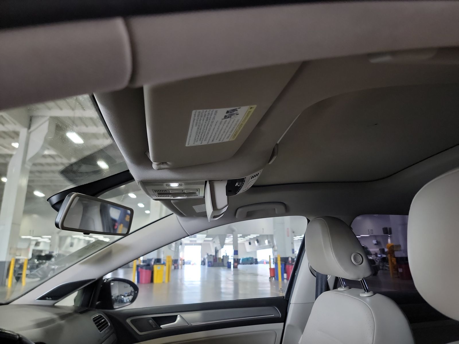 2015 Volkswagen Golf 1.8T SE FWD