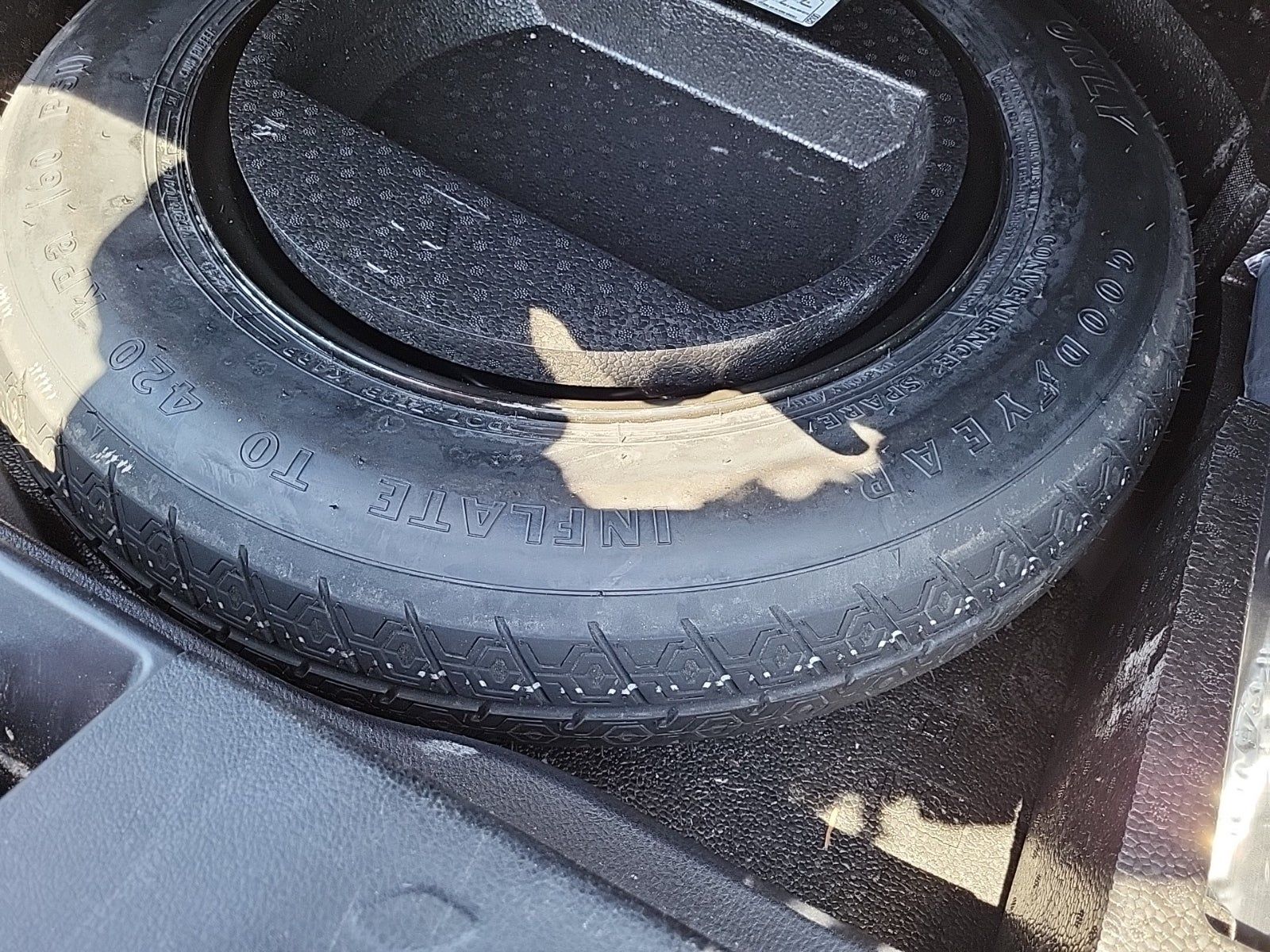 2020 Toyota C-HR XLE FWD