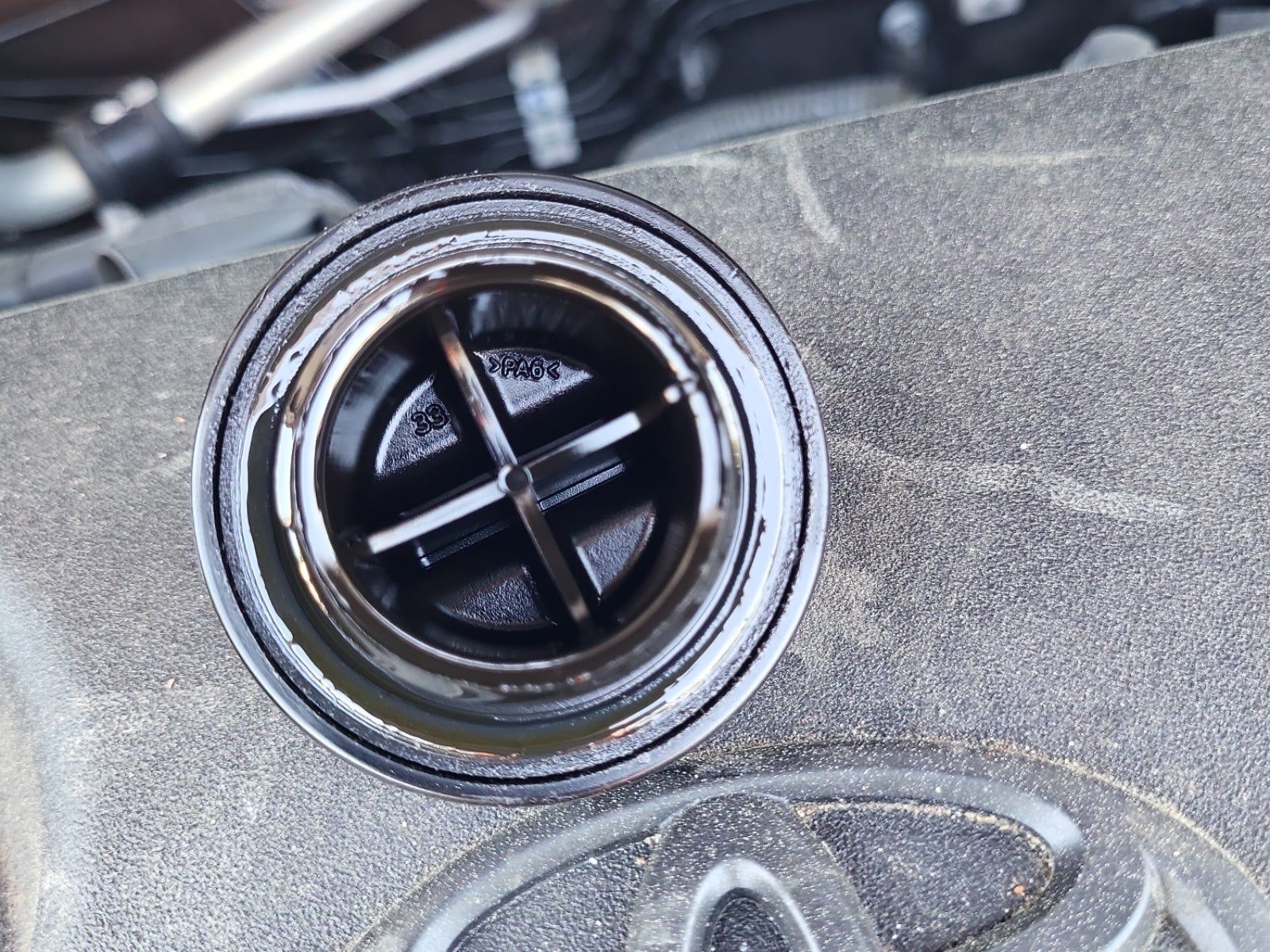 2020 Toyota C-HR XLE FWD