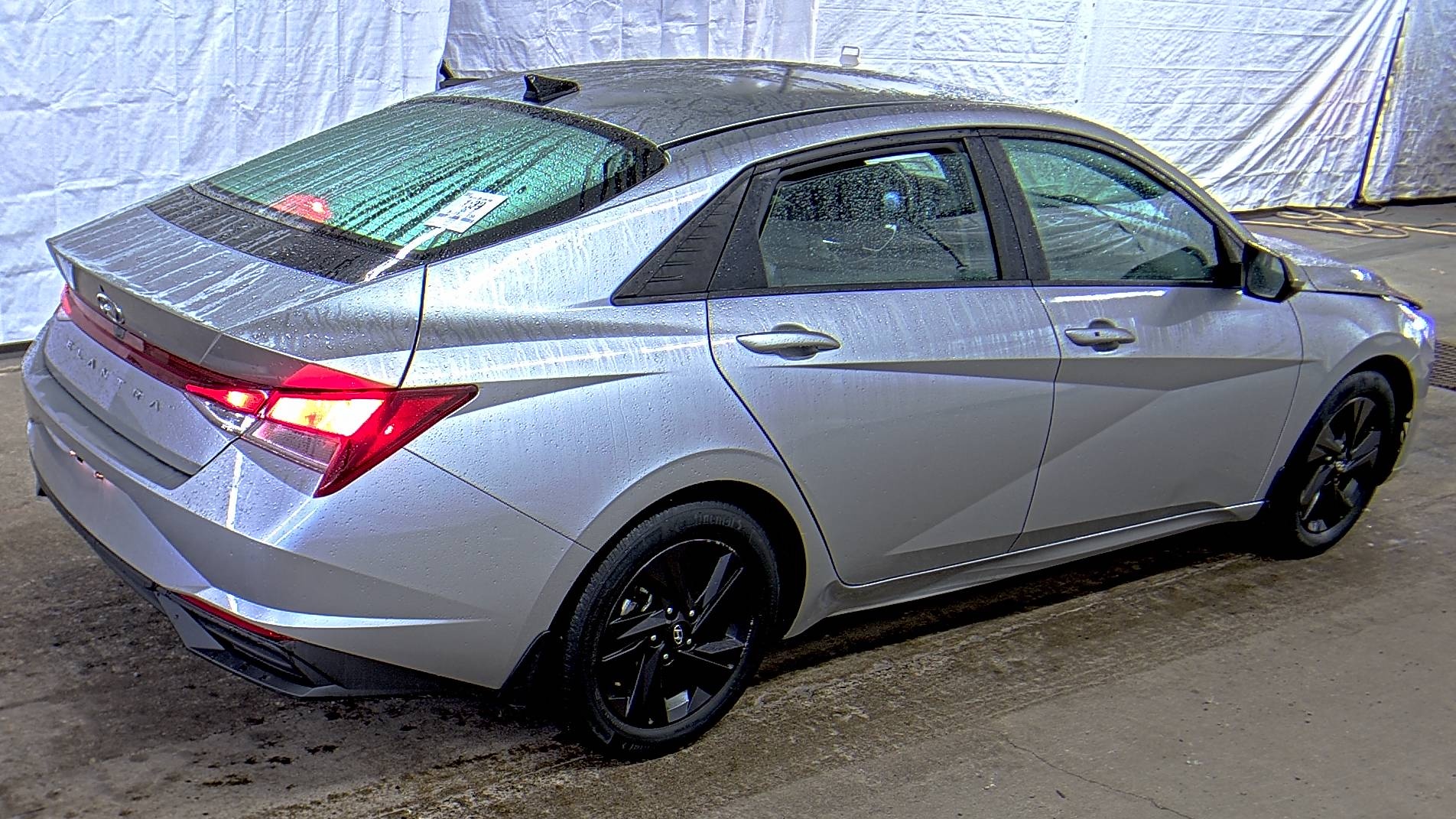 2022 Hyundai Elantra SEL FWD