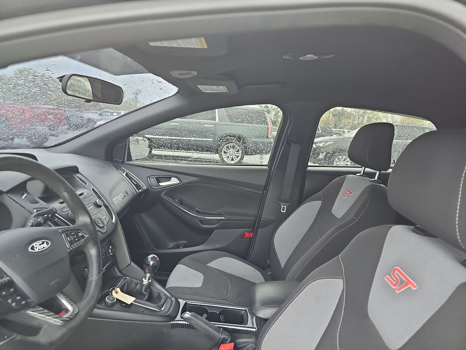 2017 Ford Focus ST FWD