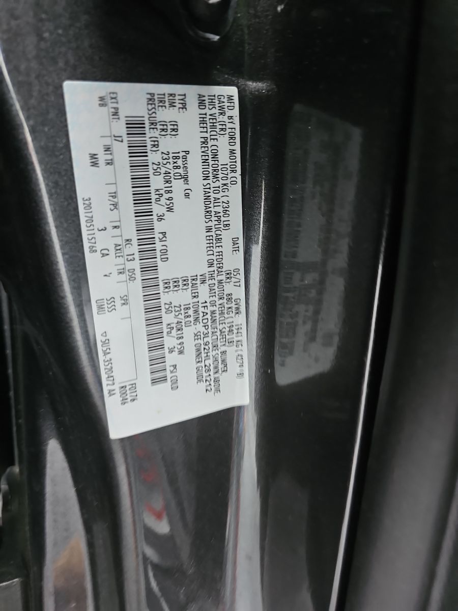 2017 Ford Focus ST FWD