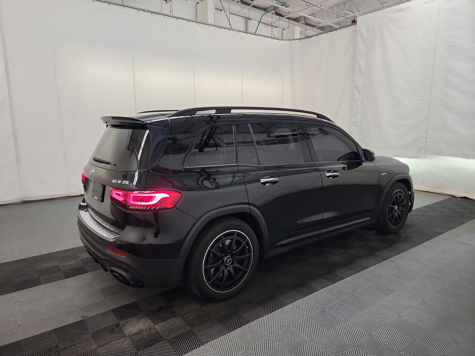 2021 Mercedes-Benz GLB AMG GLB 35 AWD