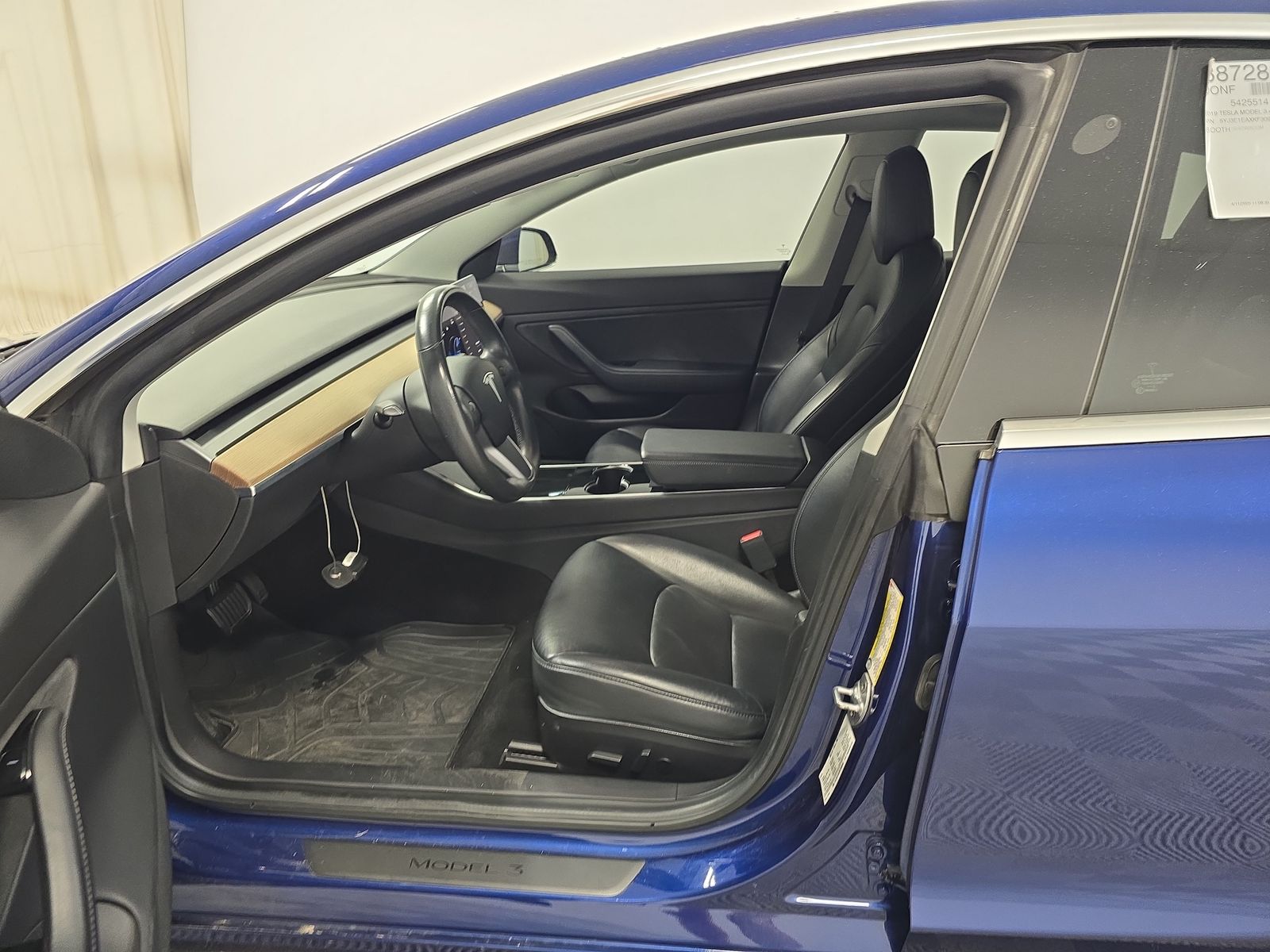 2019 Tesla Model 3 Long Range FWD