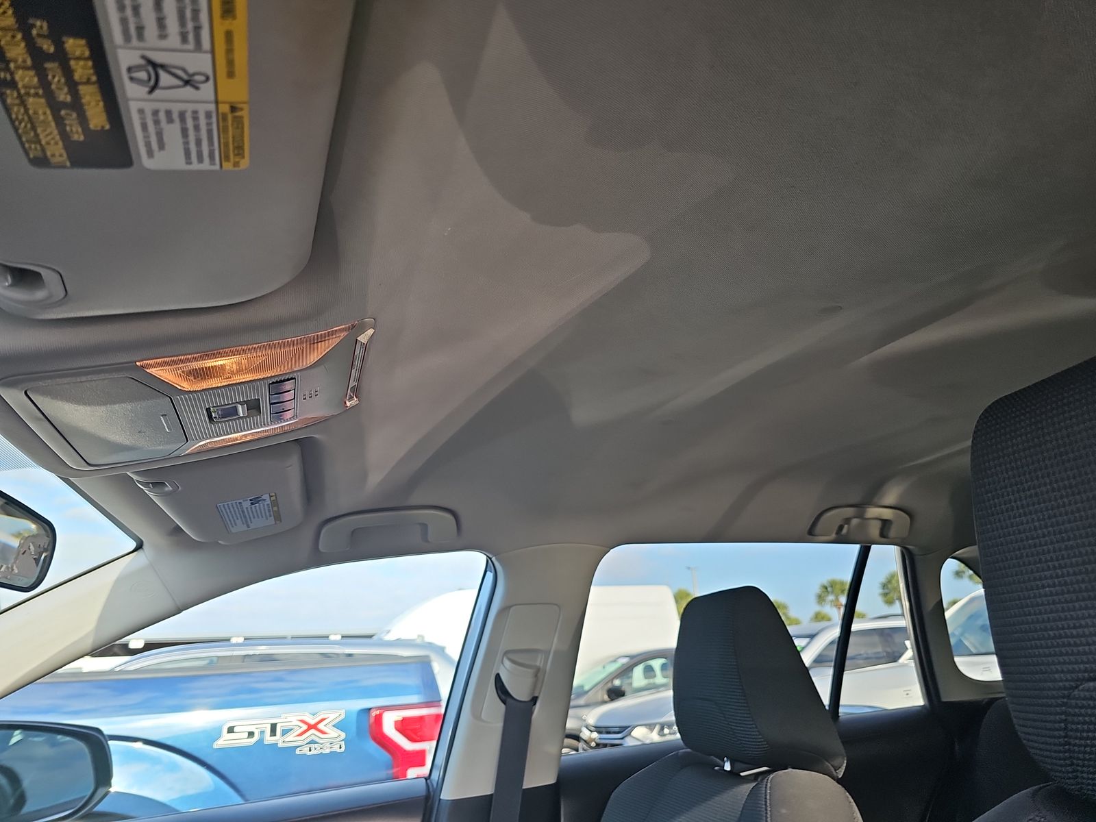 2021 Toyota RAV4 LE FWD