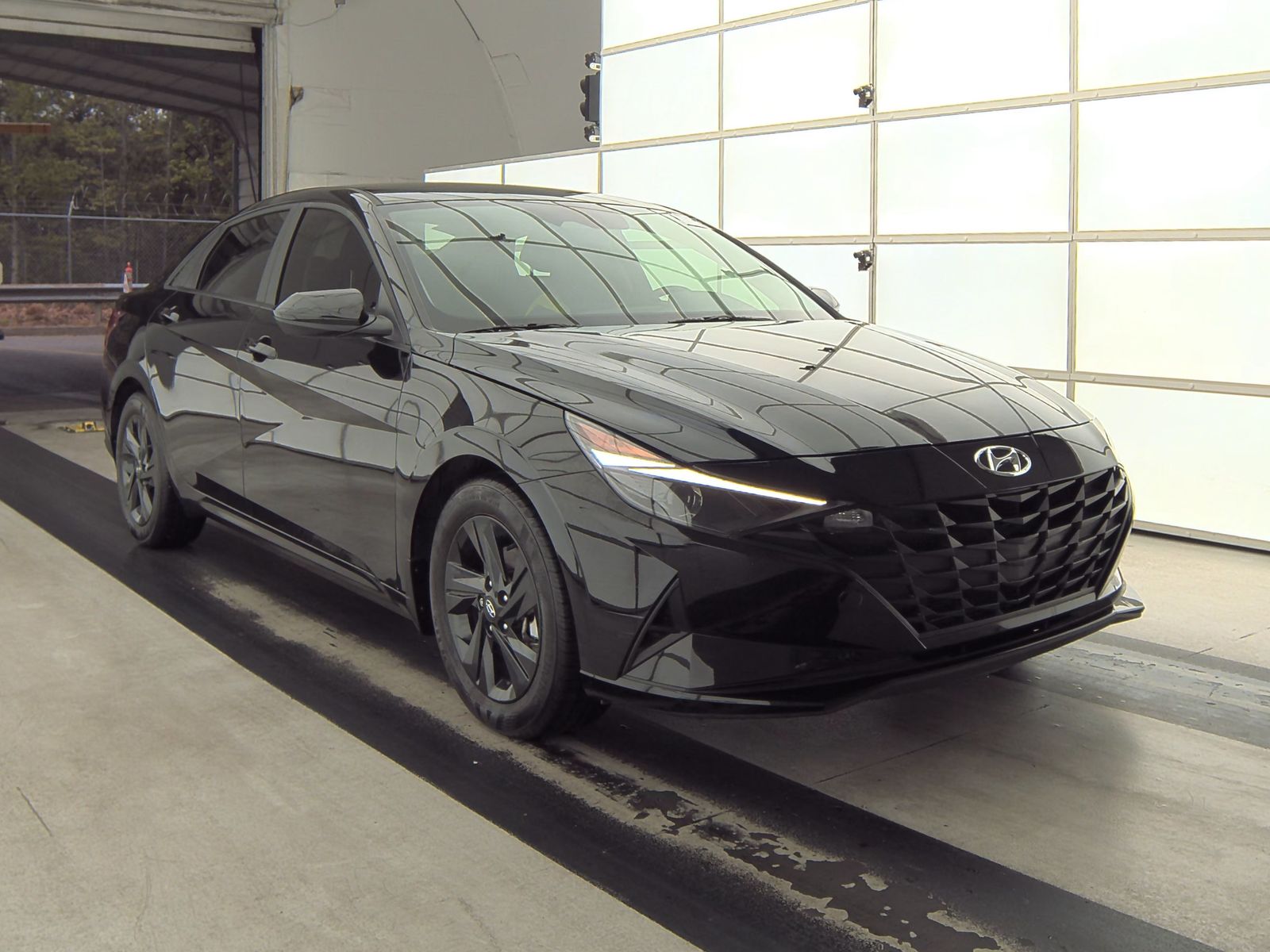 2023 Hyundai Elantra SEL FWD