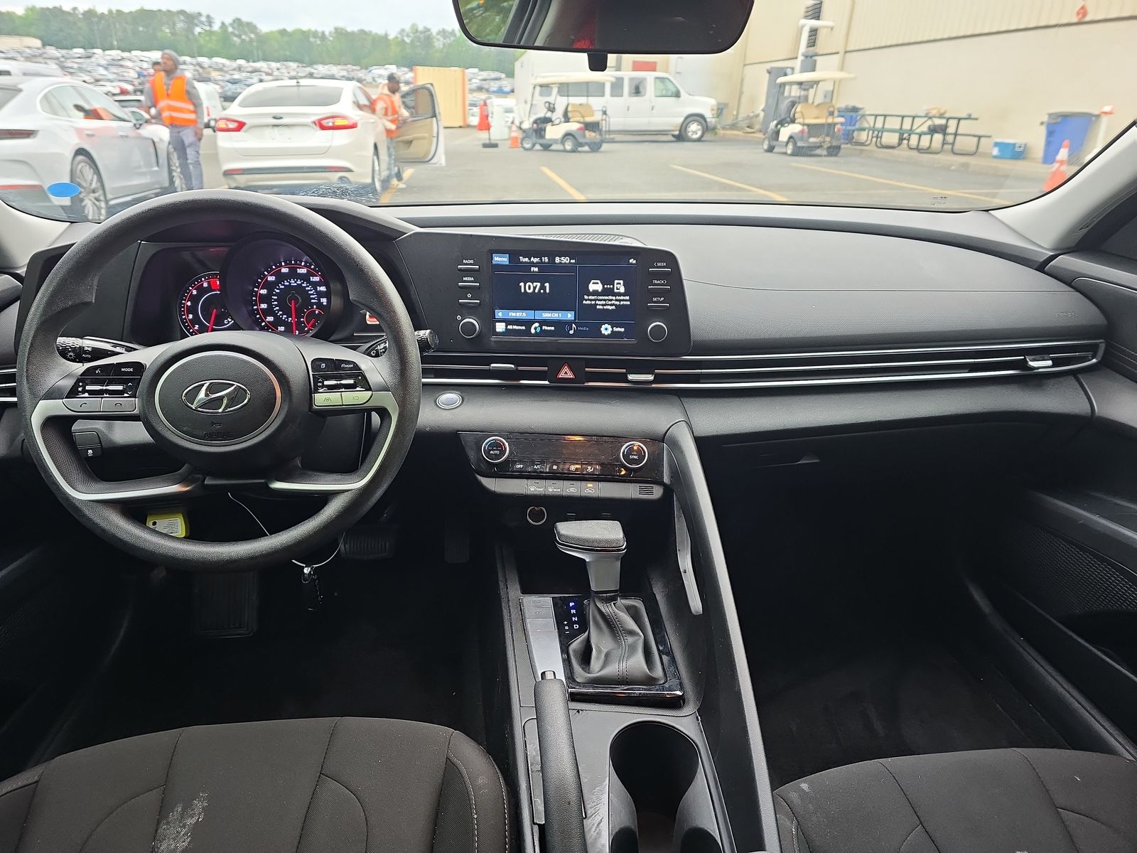 2023 Hyundai Elantra SEL FWD