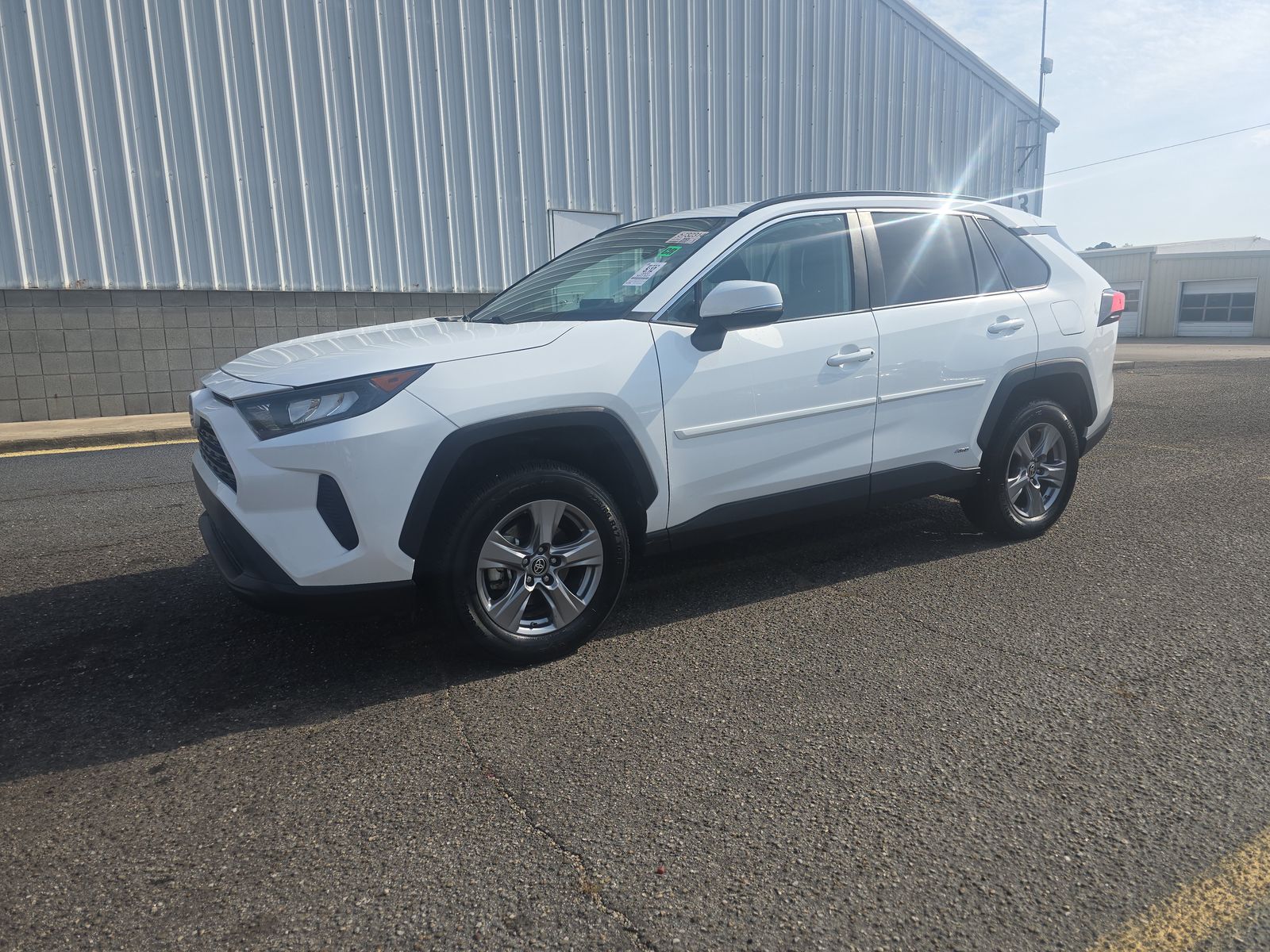 2022 Toyota RAV4 Hybrid LE AWD