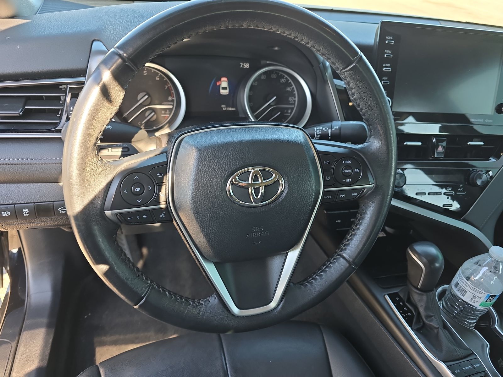 2022 Toyota Camry XLE FWD