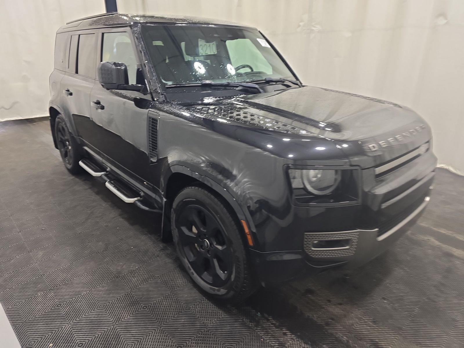 2021 Land Rover Defender 110 X-Dynamic HSE AWD