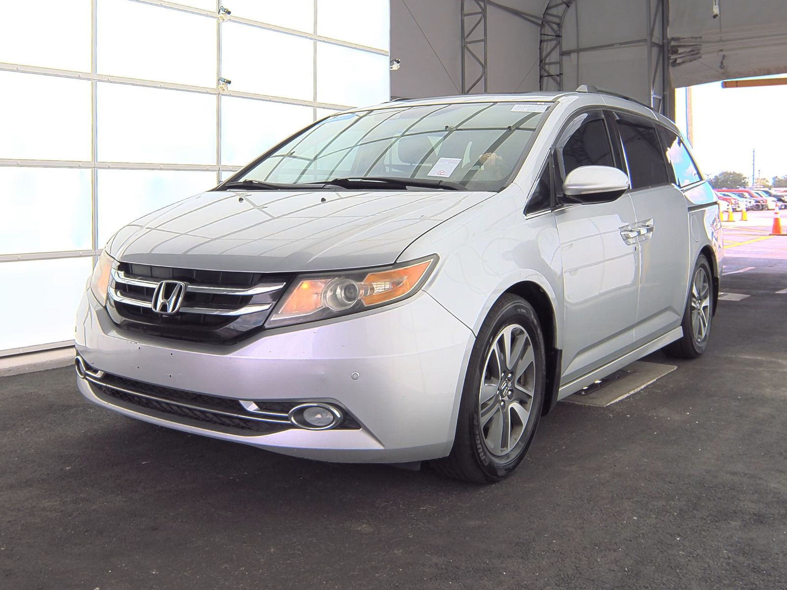 2014 Honda Odyssey Touring Elite FWD