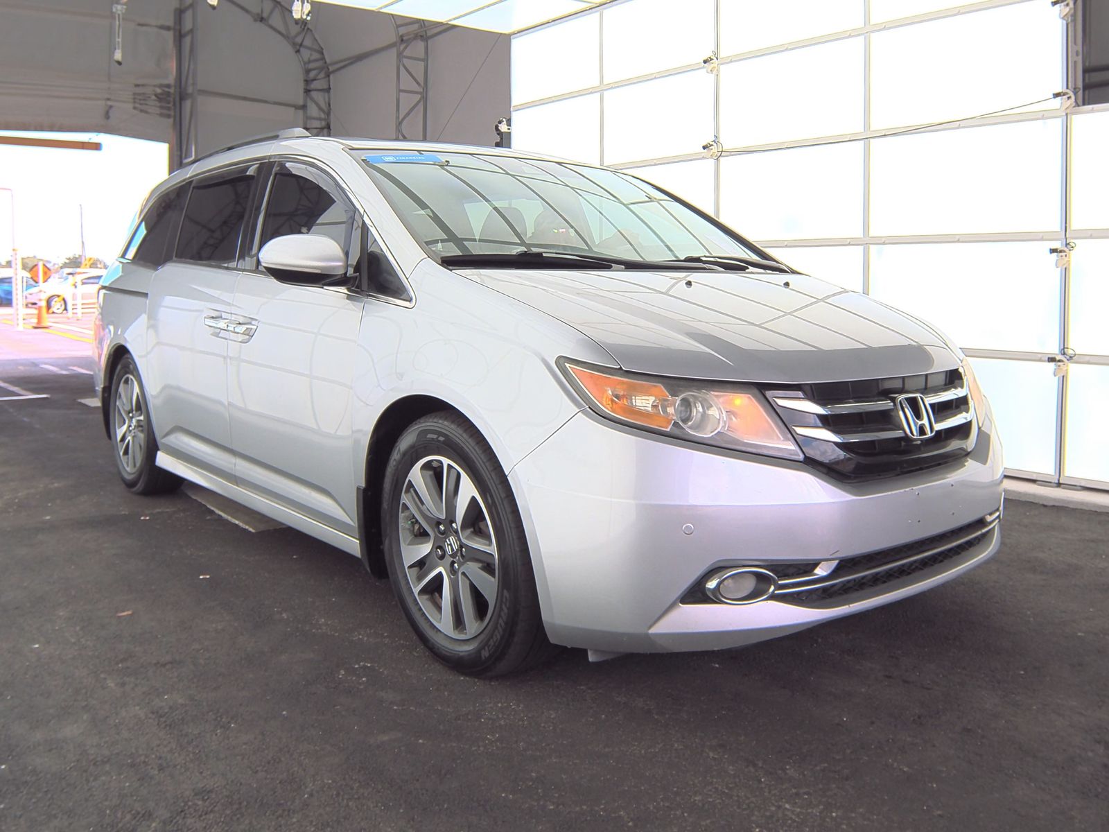 2014 Honda Odyssey Touring Elite FWD