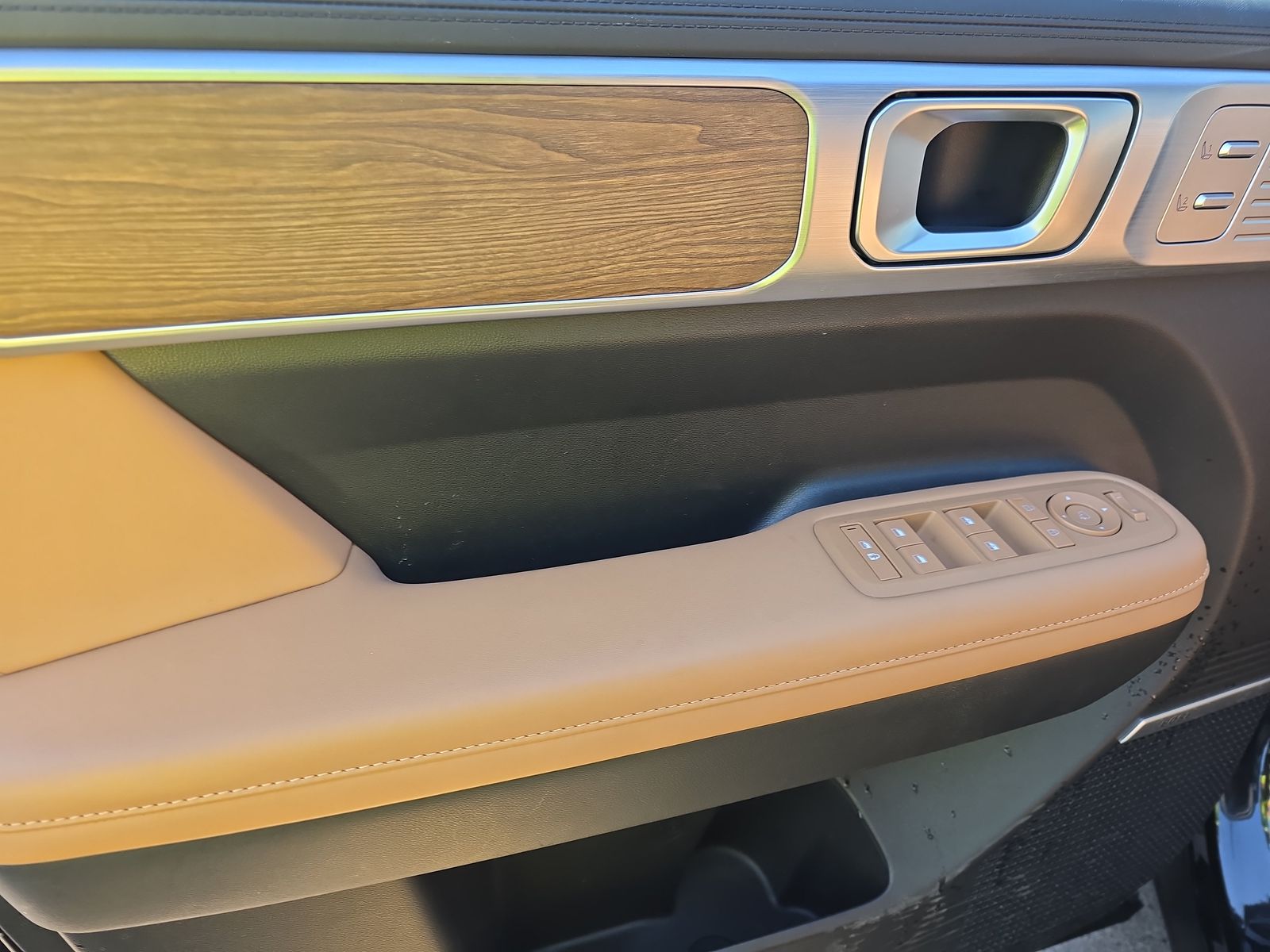2024 Hyundai Santa Fe Limited FWD