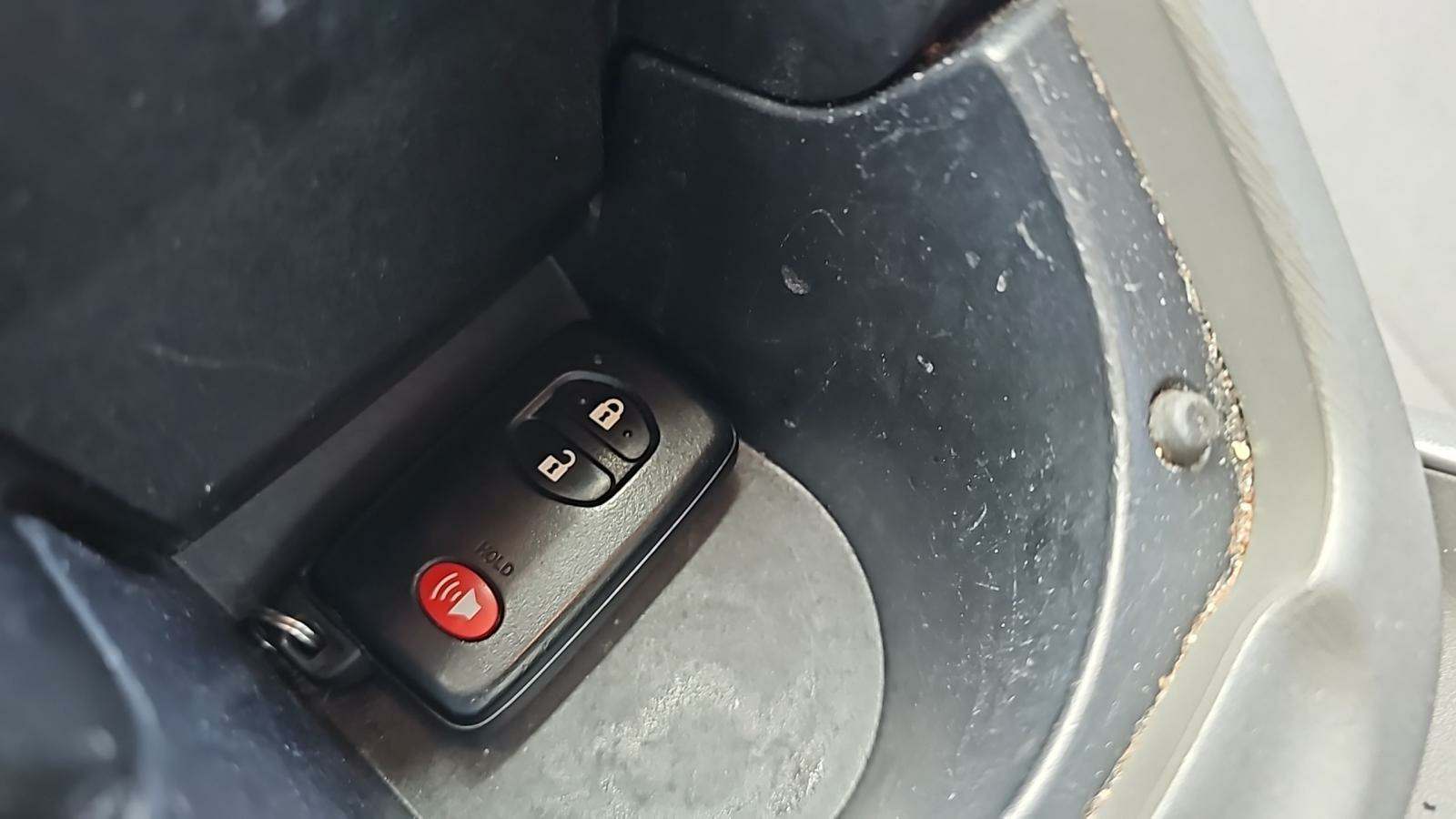 2010 Toyota Prius Four FWD