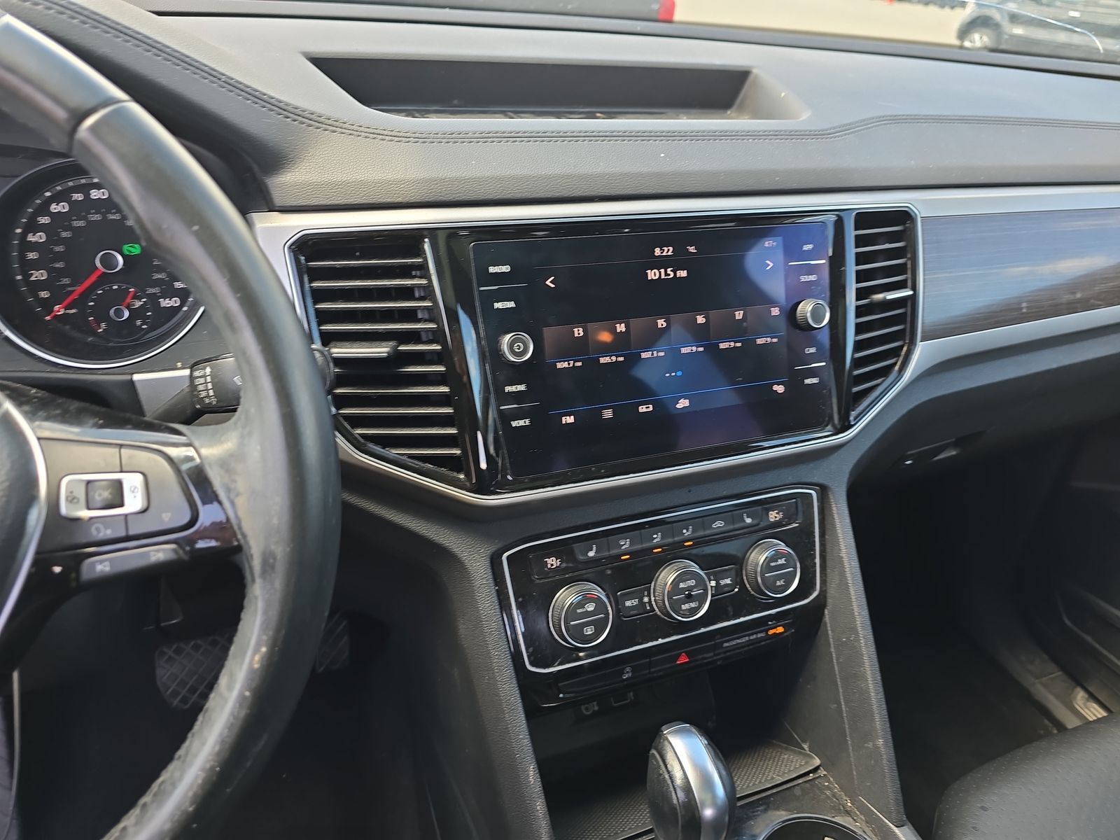 2018 Volkswagen Atlas 2.0T SEL FWD