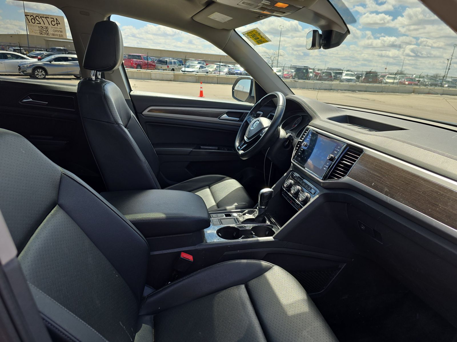 2018 Volkswagen Atlas 2.0T SEL FWD
