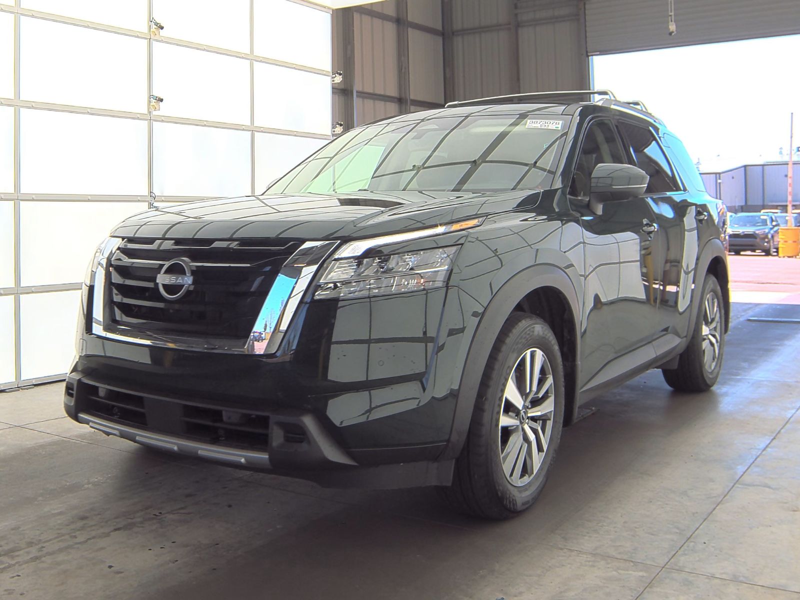2024 Nissan Pathfinder SL FWD