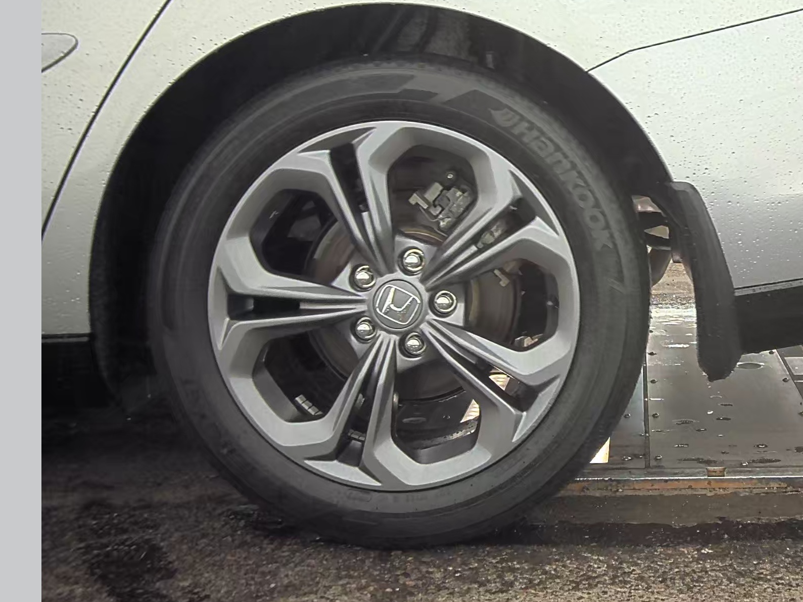 2024 Honda Accord Hybrid EX-L FWD