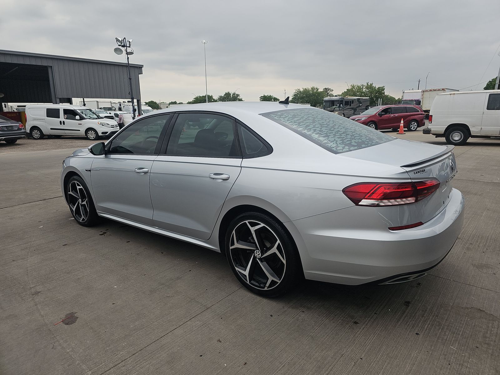 2020 Volkswagen Passat 2.0T R-Line FWD