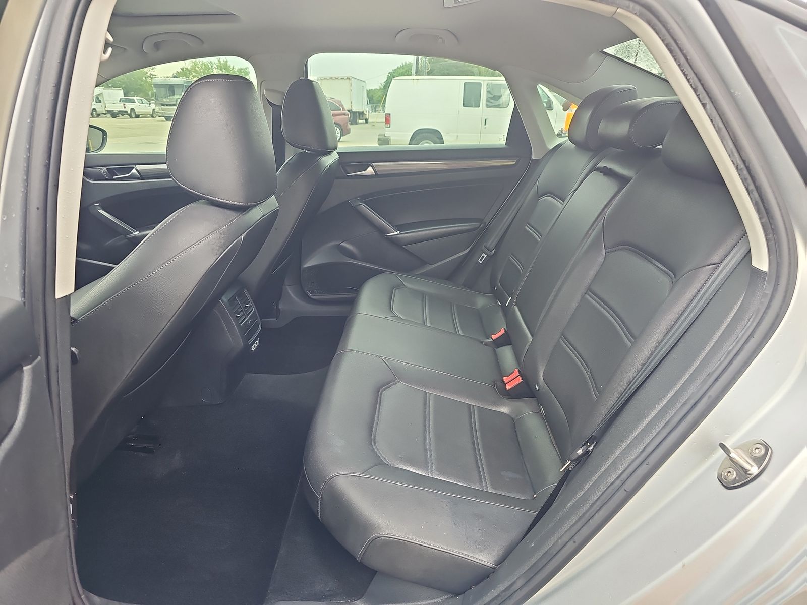 2020 Volkswagen Passat 2.0T R-Line FWD