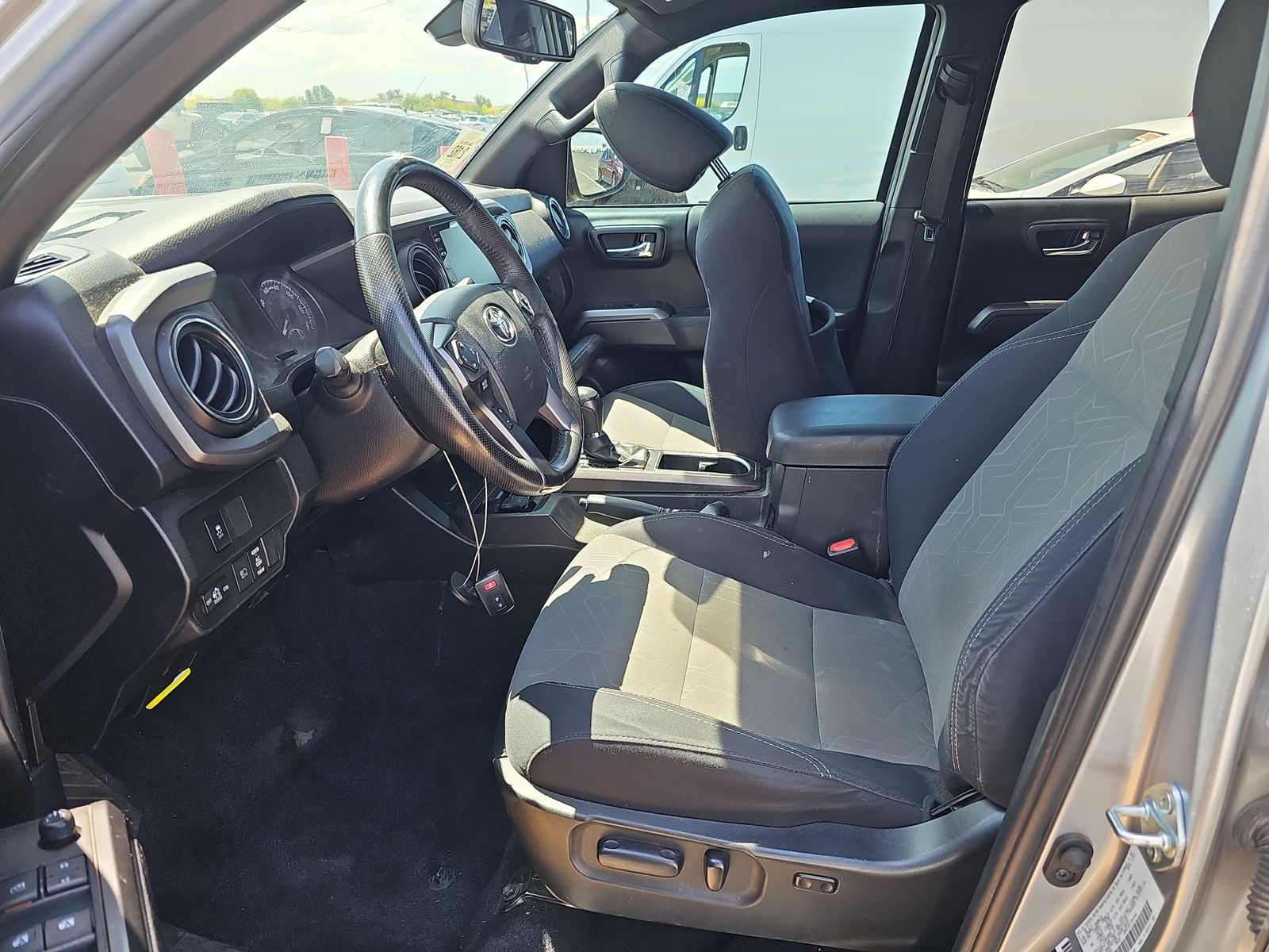 2022 Toyota Tacoma TRD Off-Road AWD