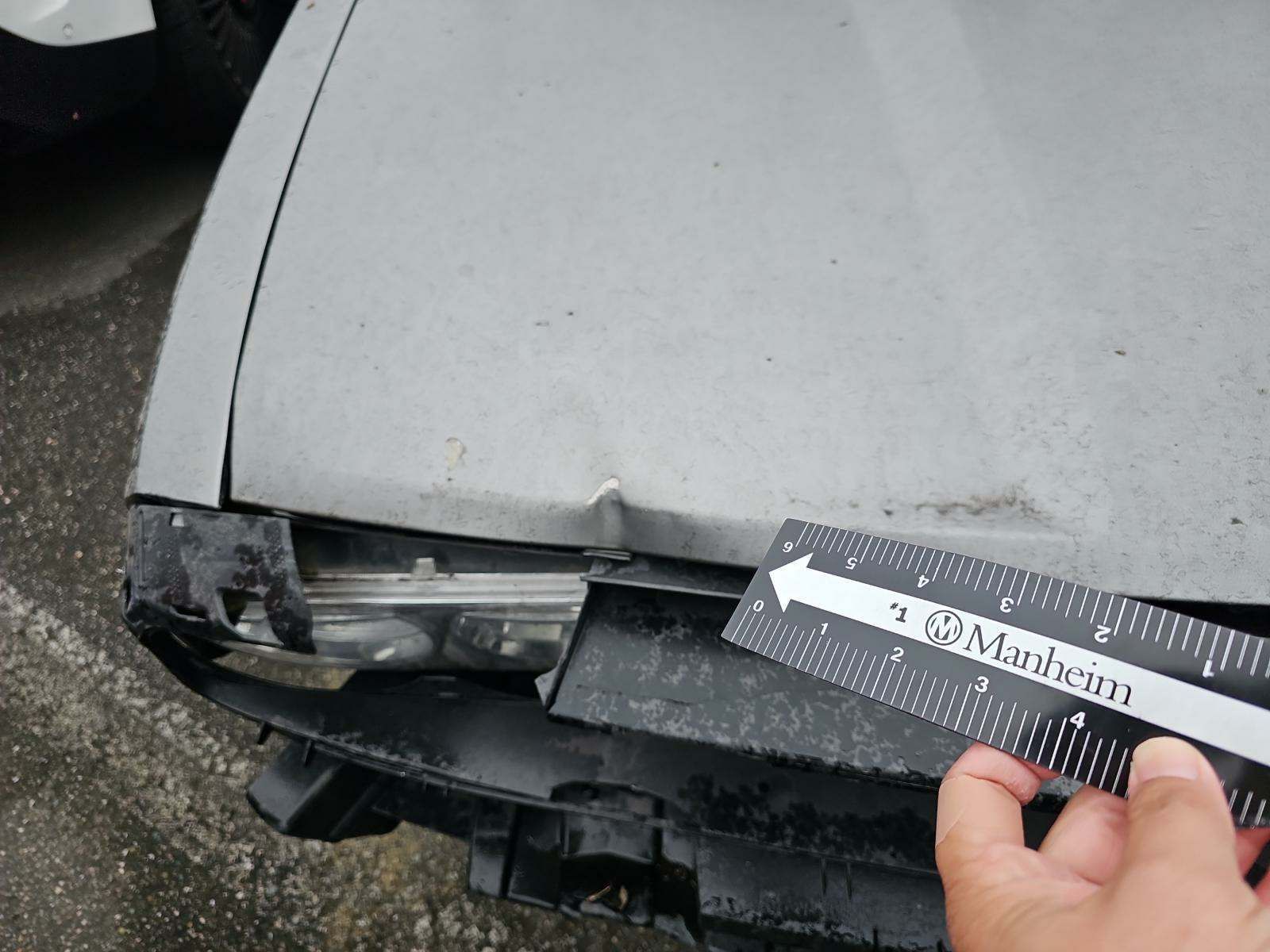 2012 Dodge Challenger SRT8 392 RWD