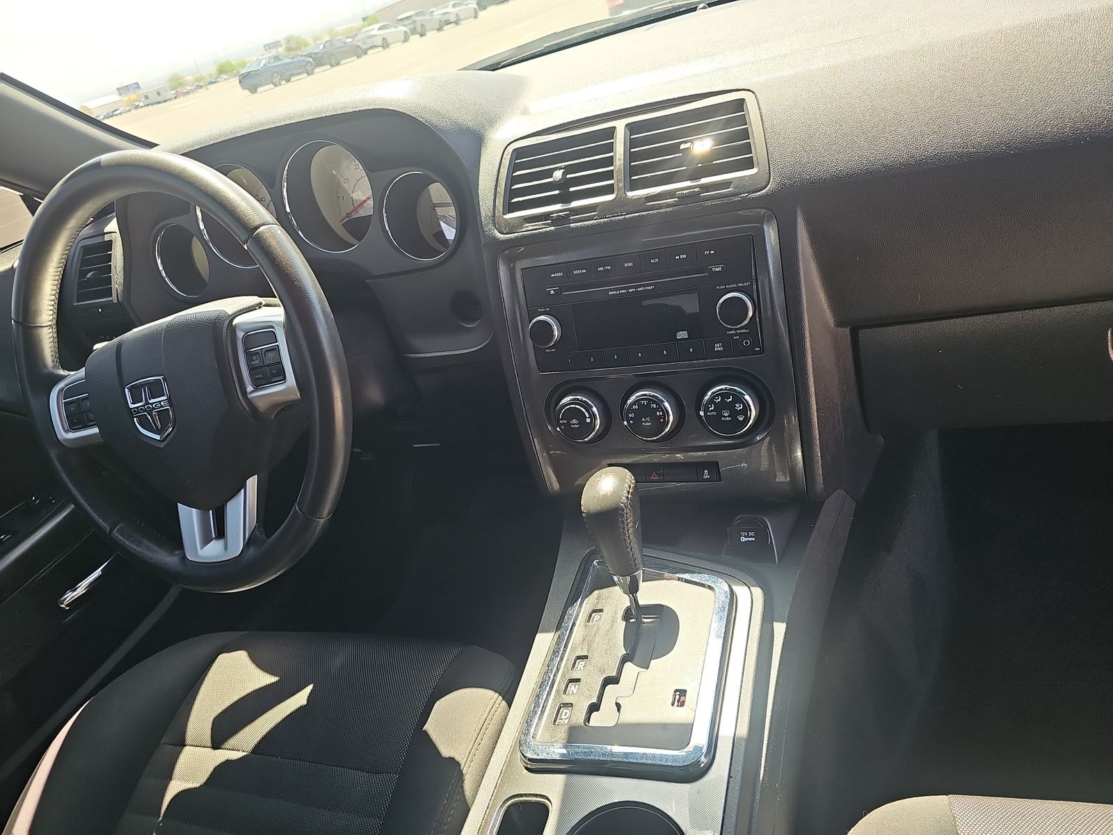 2013 Dodge Challenger SXT RWD