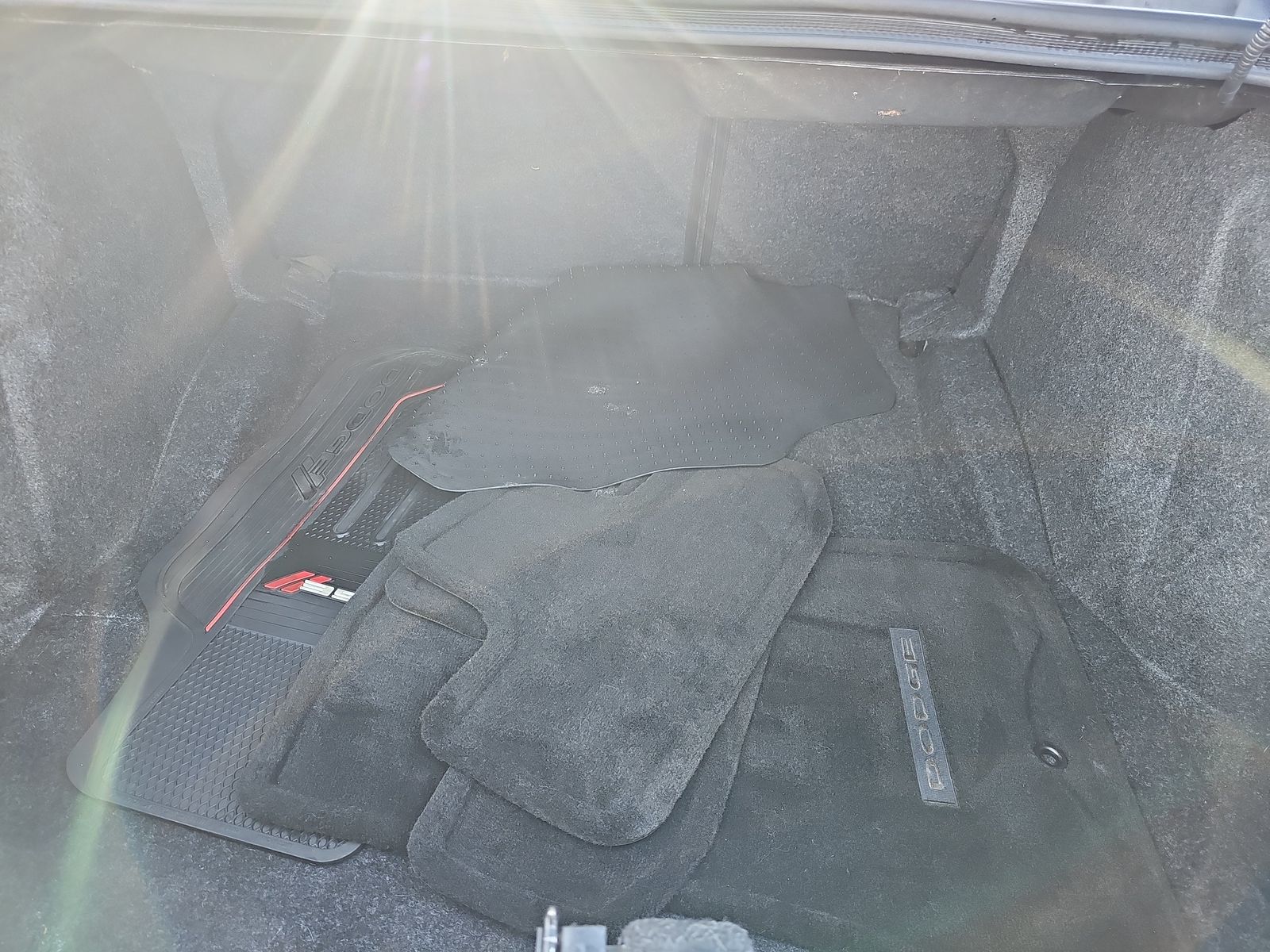 2013 Dodge Challenger SXT RWD