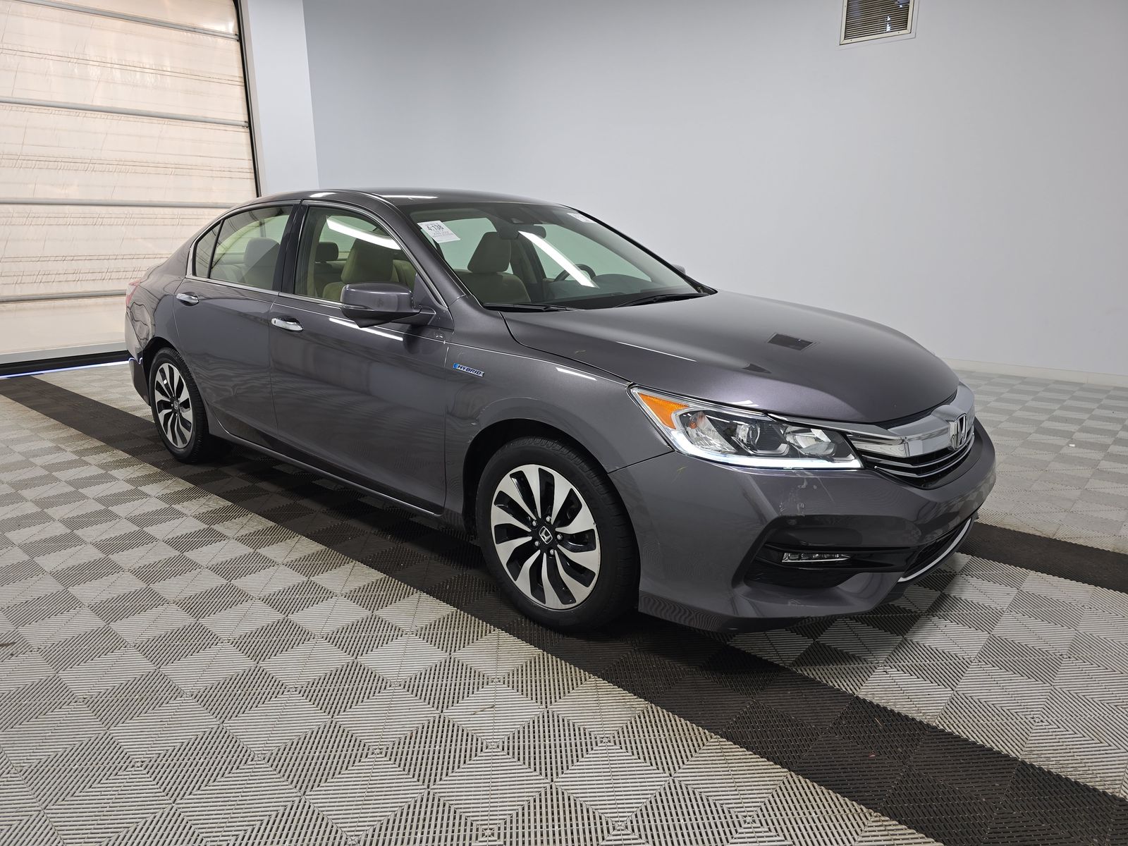 2017 Honda Accord Hybrid Base FWD