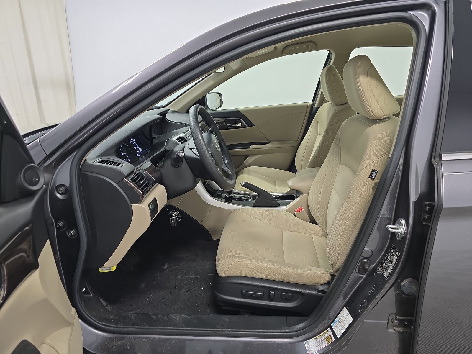 2017 Honda Accord Hybrid Base FWD