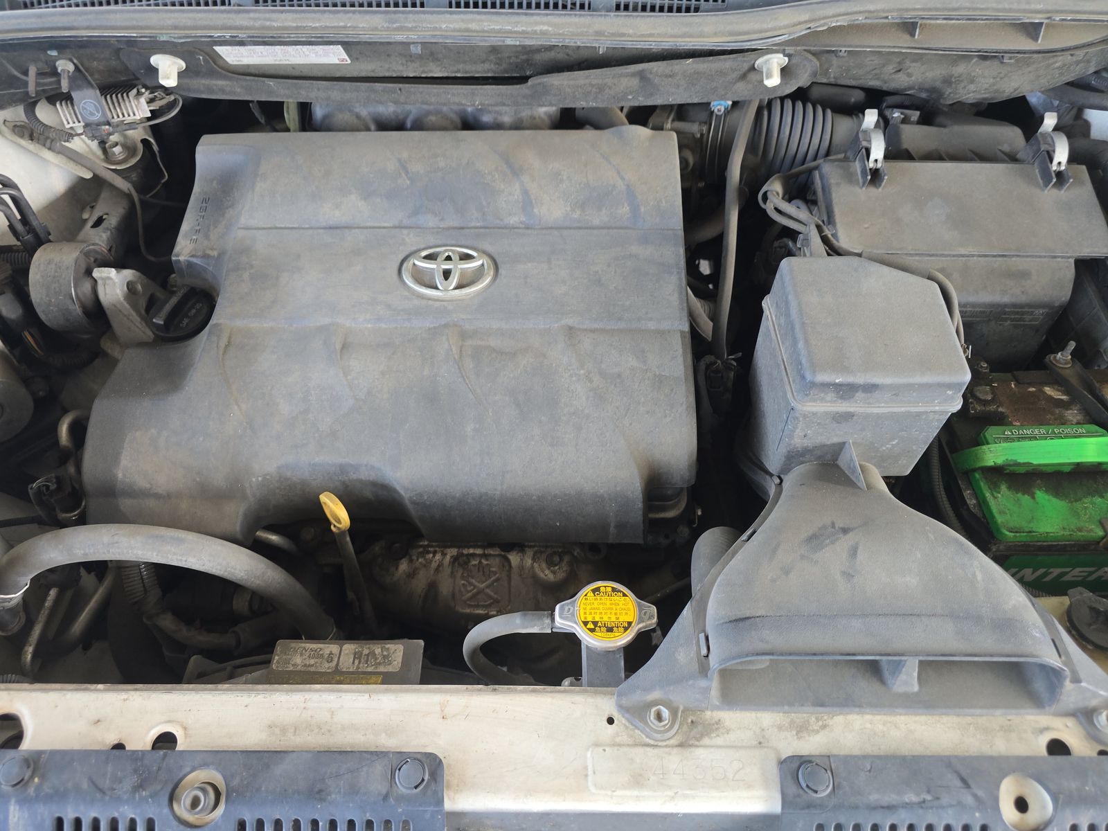 2014 Toyota Sienna L FWD
