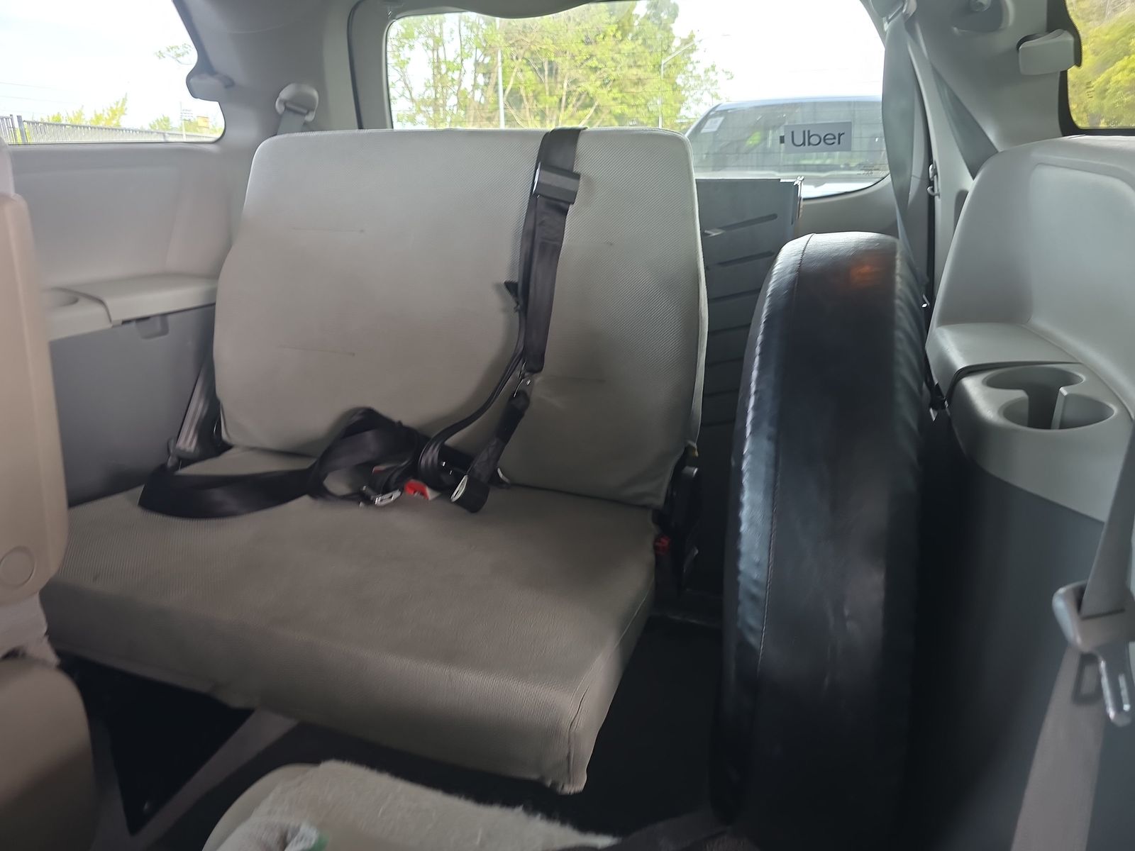 2014 Toyota Sienna L FWD