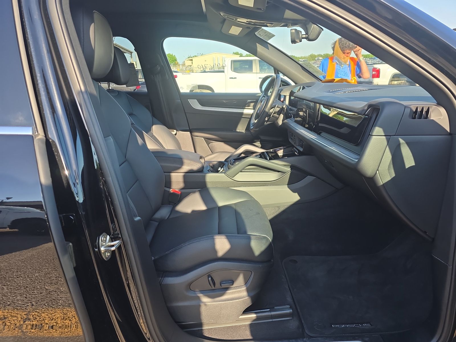 2024 Porsche Cayenne Base AWD