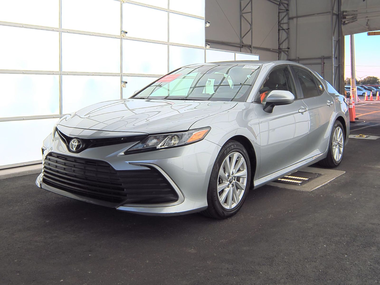 2021 Toyota Camry LE FWD