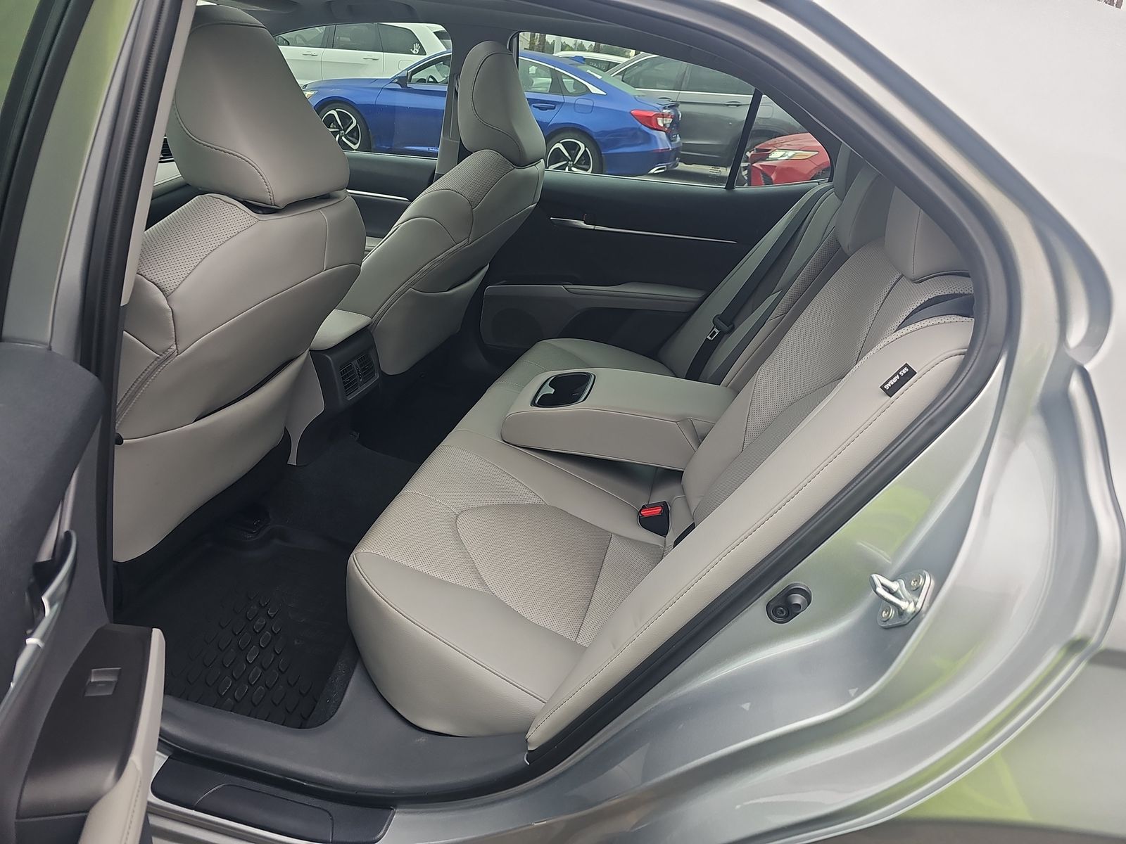 2023 Toyota Camry XLE FWD