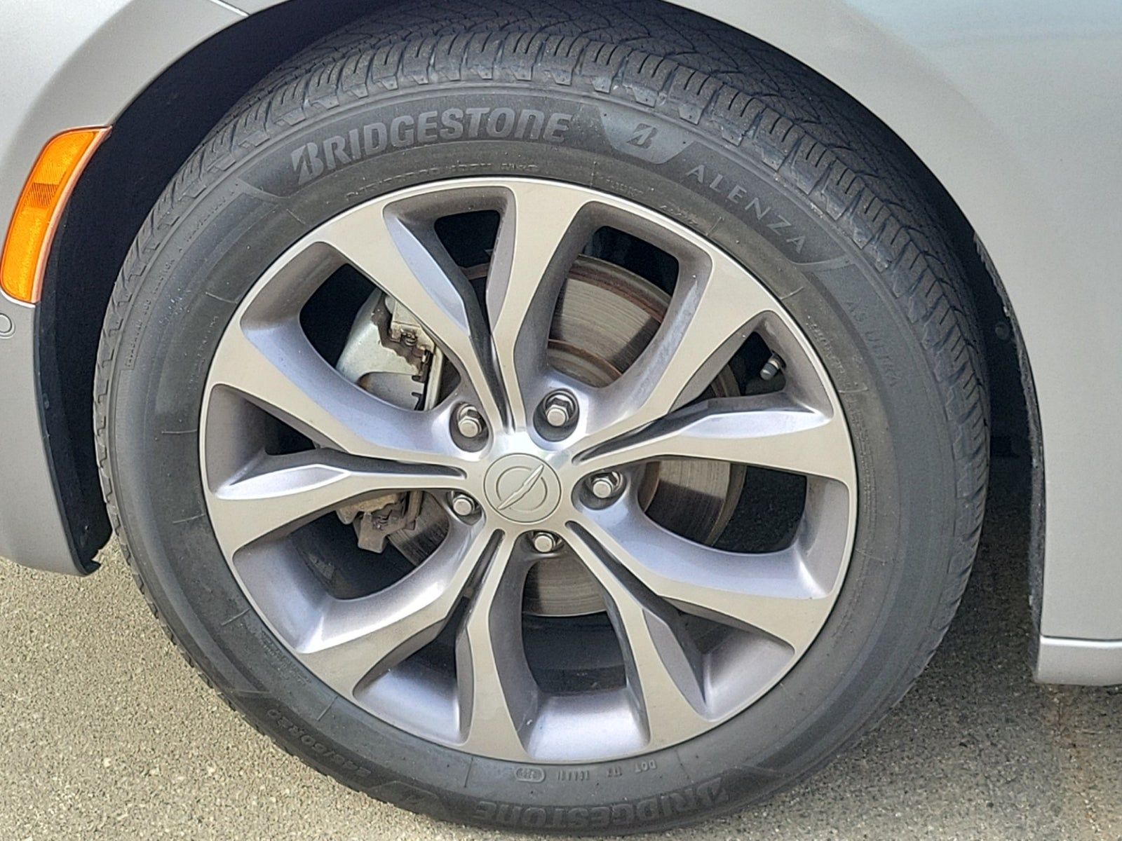 2020 Chrysler Pacifica Limited 35th Anniversary FWD