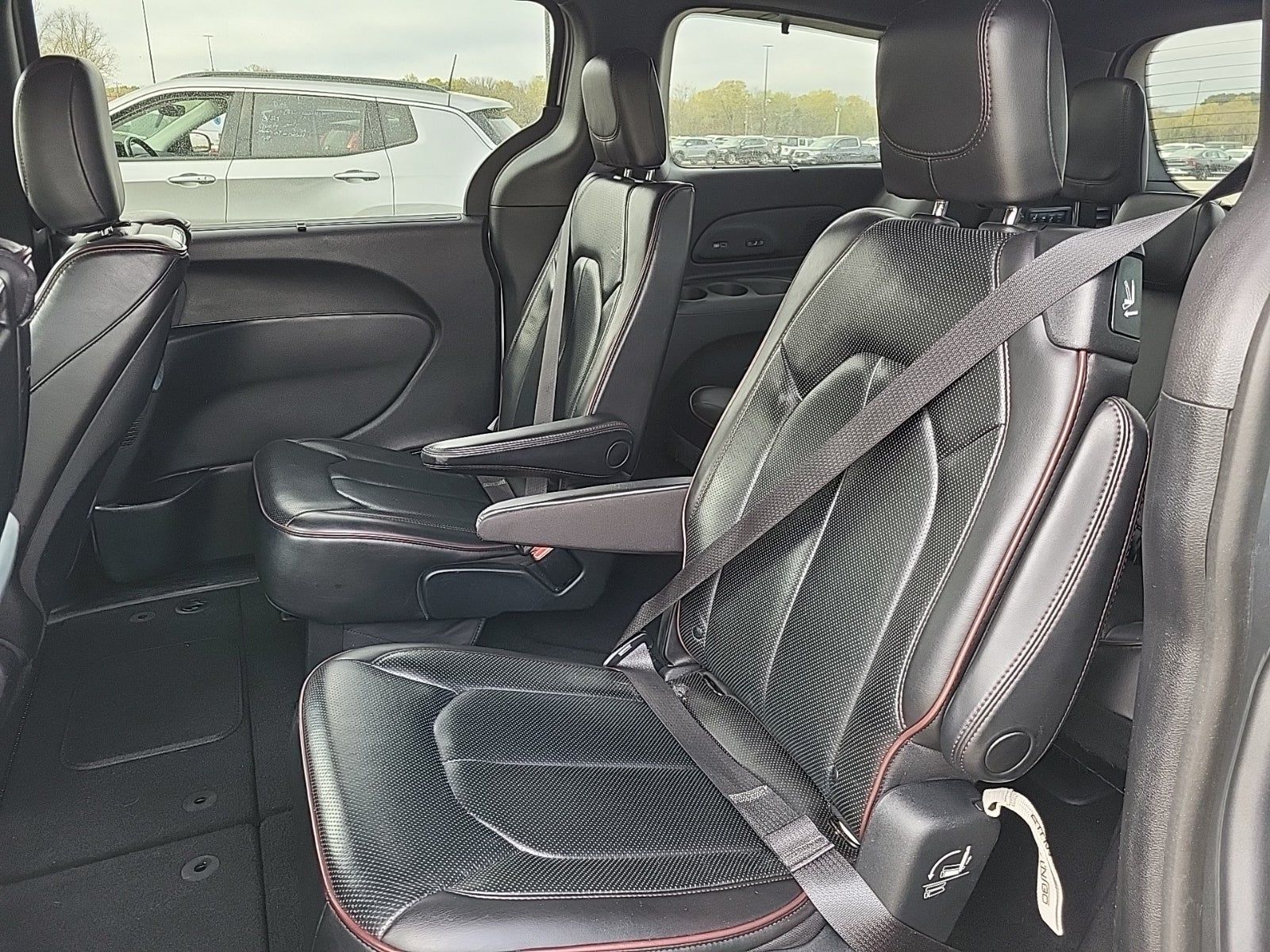 2020 Chrysler Pacifica Limited 35th Anniversary FWD