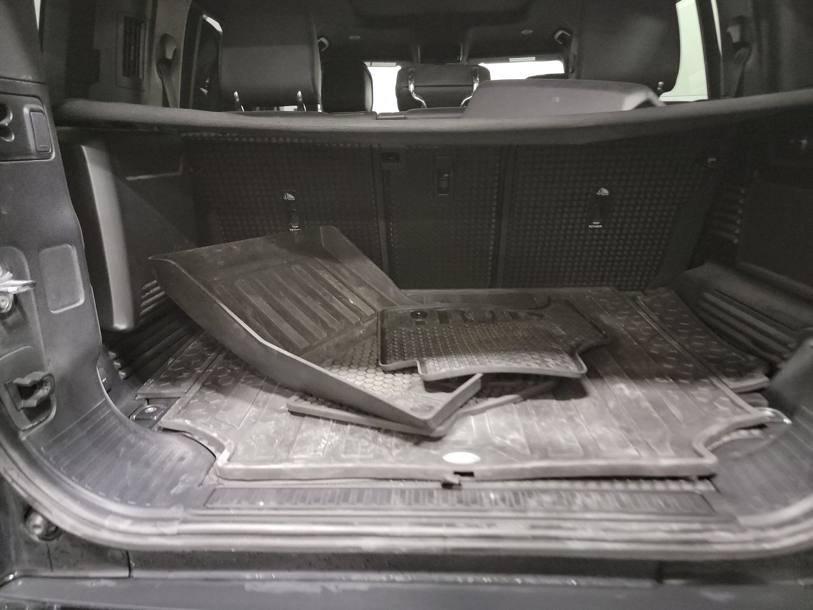 2022 Land Rover Defender 110 X-Dynamic HSE AWD