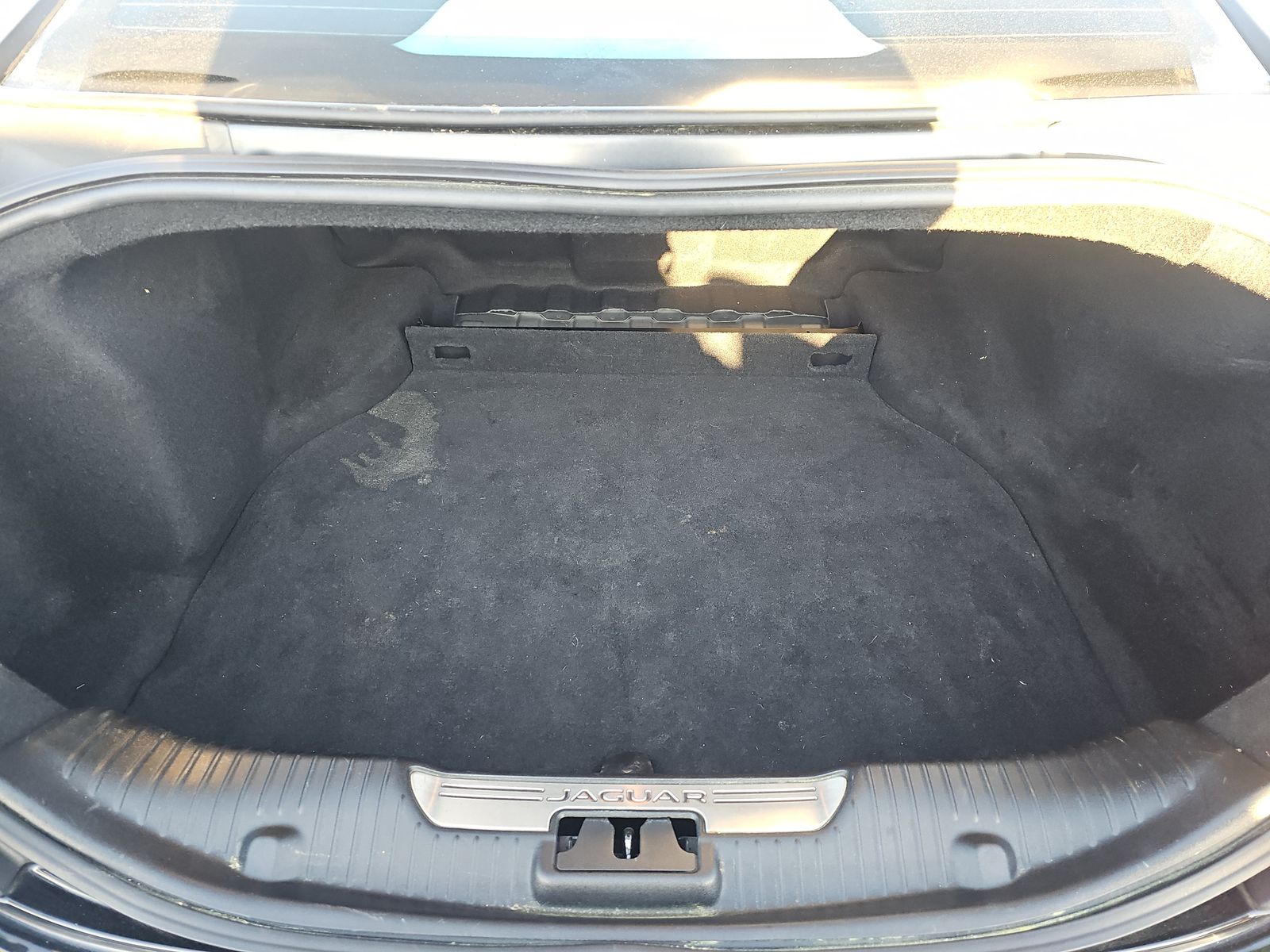 2016 Jaguar XJ R-Sport RWD