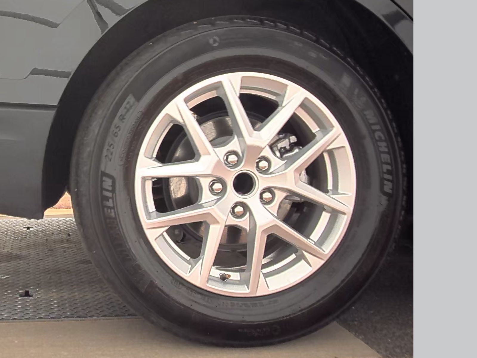2023 Chevrolet Equinox LT FWD