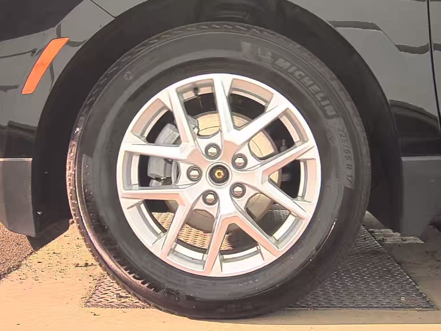 2023 Chevrolet Equinox LT FWD